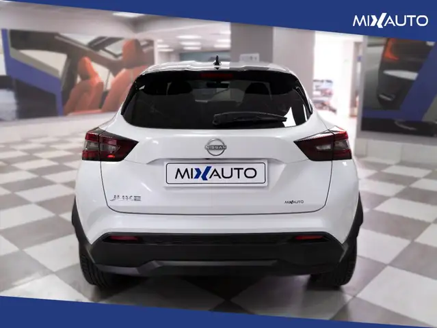 Nissan Juke view 4