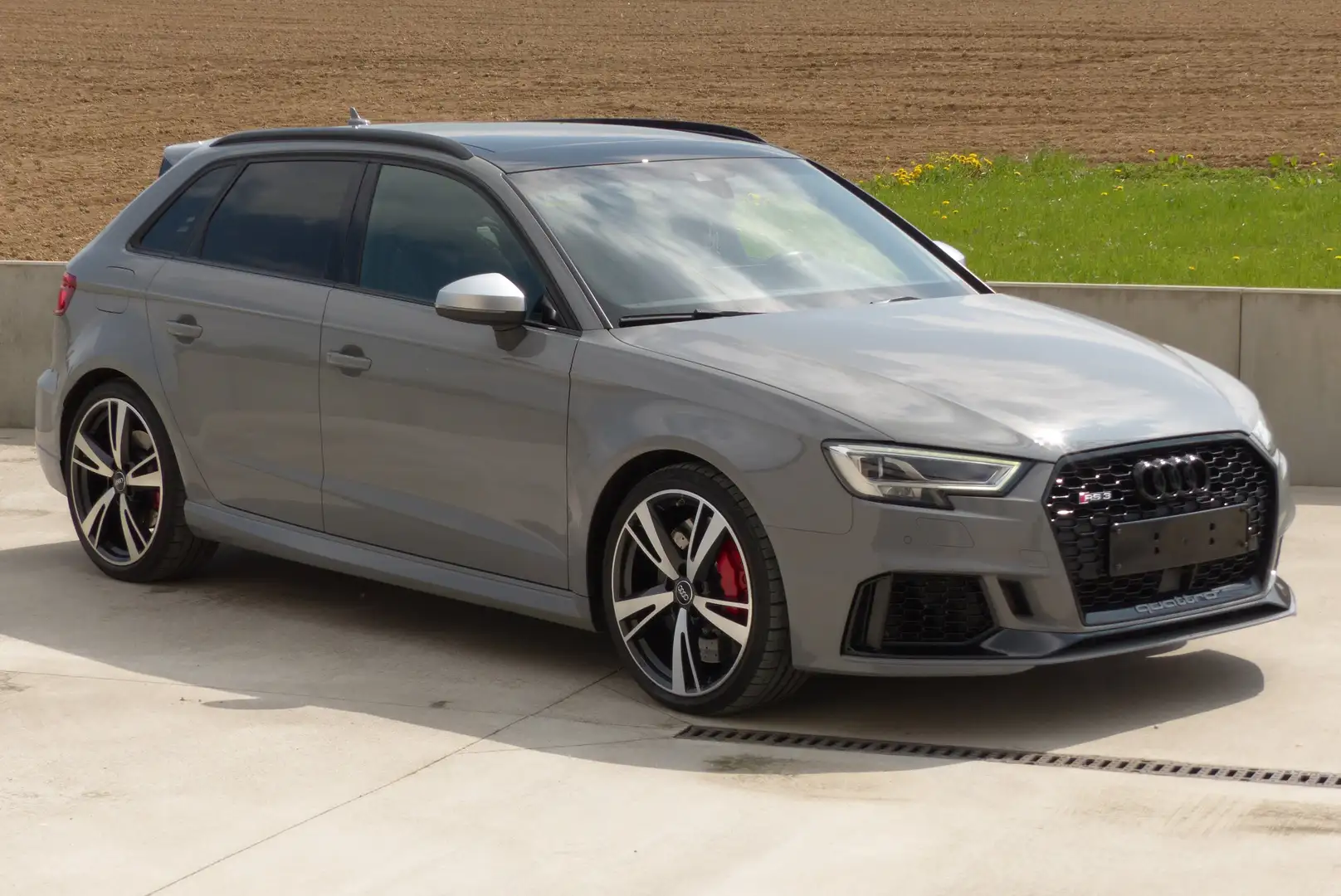 Audi RS3 Sportback Szürke - 1