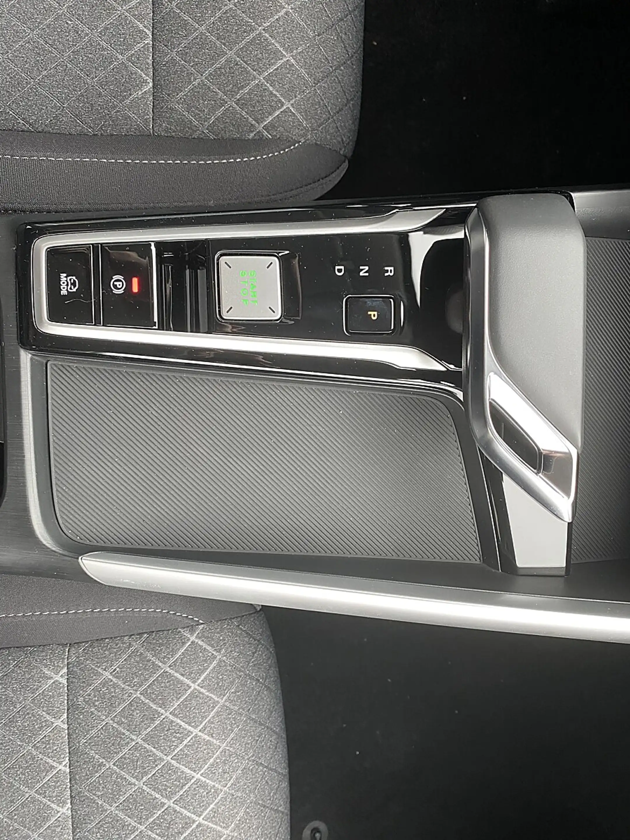MG ZS 1.5 Hybrid+ Select "Barkaufspreis" — photo 32