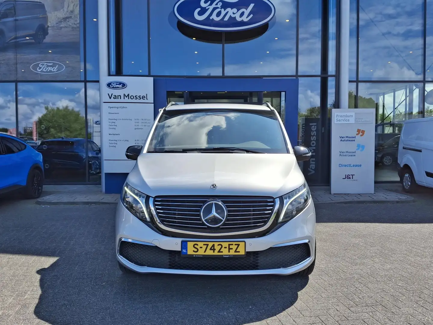 Mercedes-Benz EQV 300 L2 Avantgarde 90 kWh Automaat | 7 persoons | Burme Gris - 2