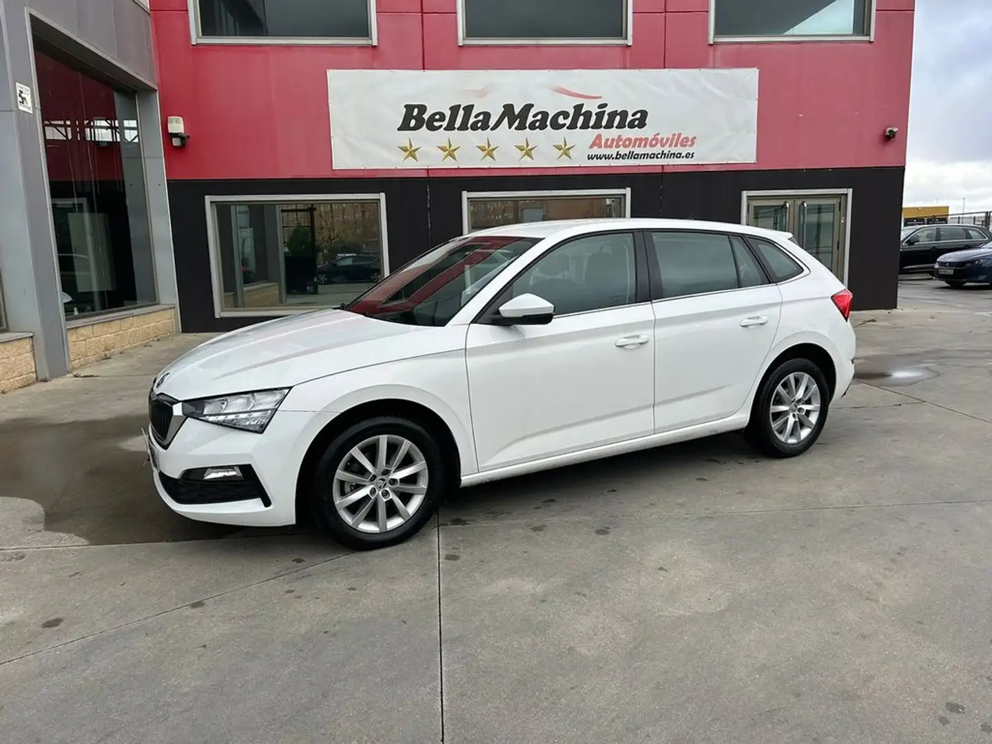 Skoda Scala 1.0 TSI 81KW (110 CV) Ambition Blanco - 2