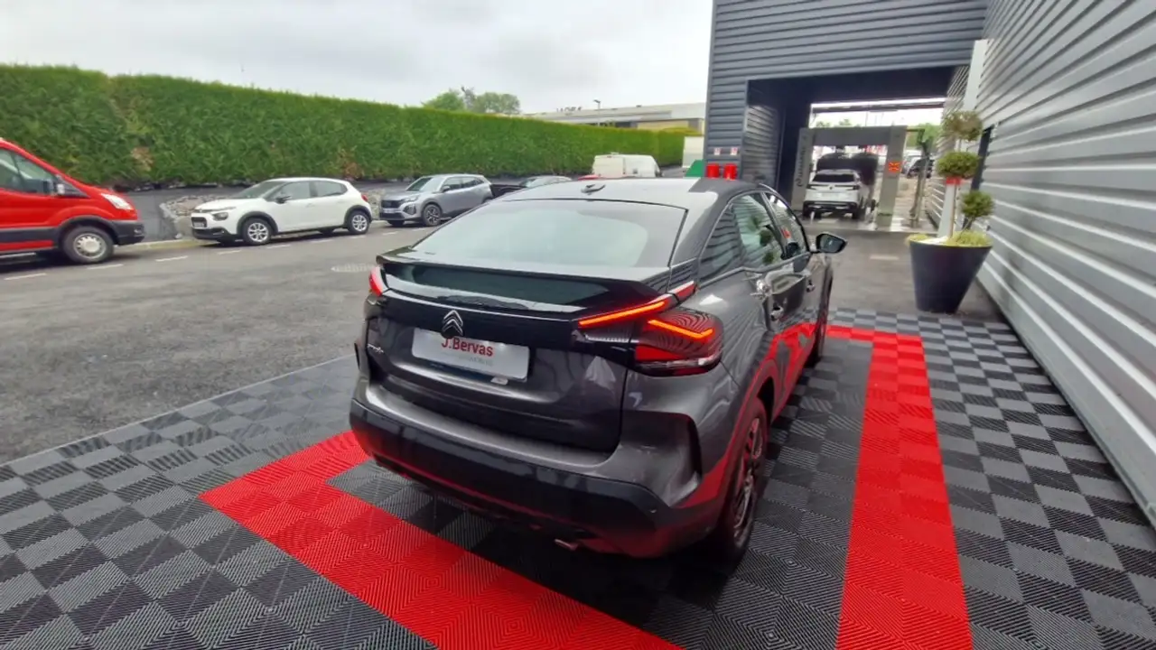 Citroen C4 Berline — photo 11