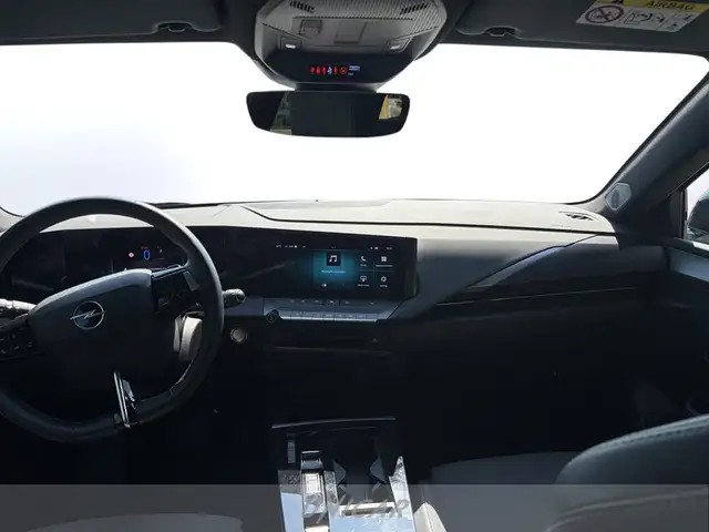 Opel Astra view 14