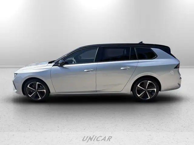 Opel Astra view 7