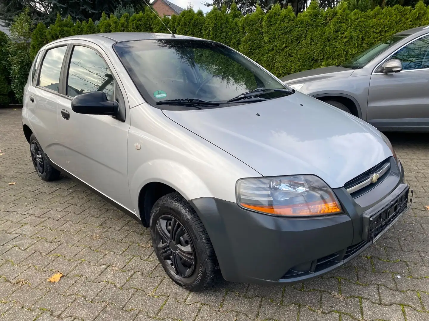 Chevrolet Kalos 1.2 S Servo//Tüv Neu Silber - 1