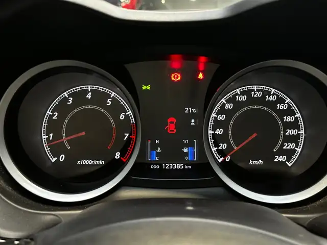 Mitsubishi Lancer view 19