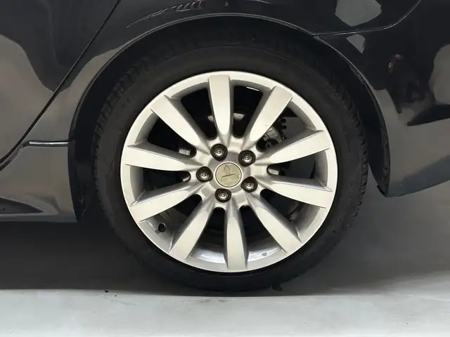 Mitsubishi Lancer view 8