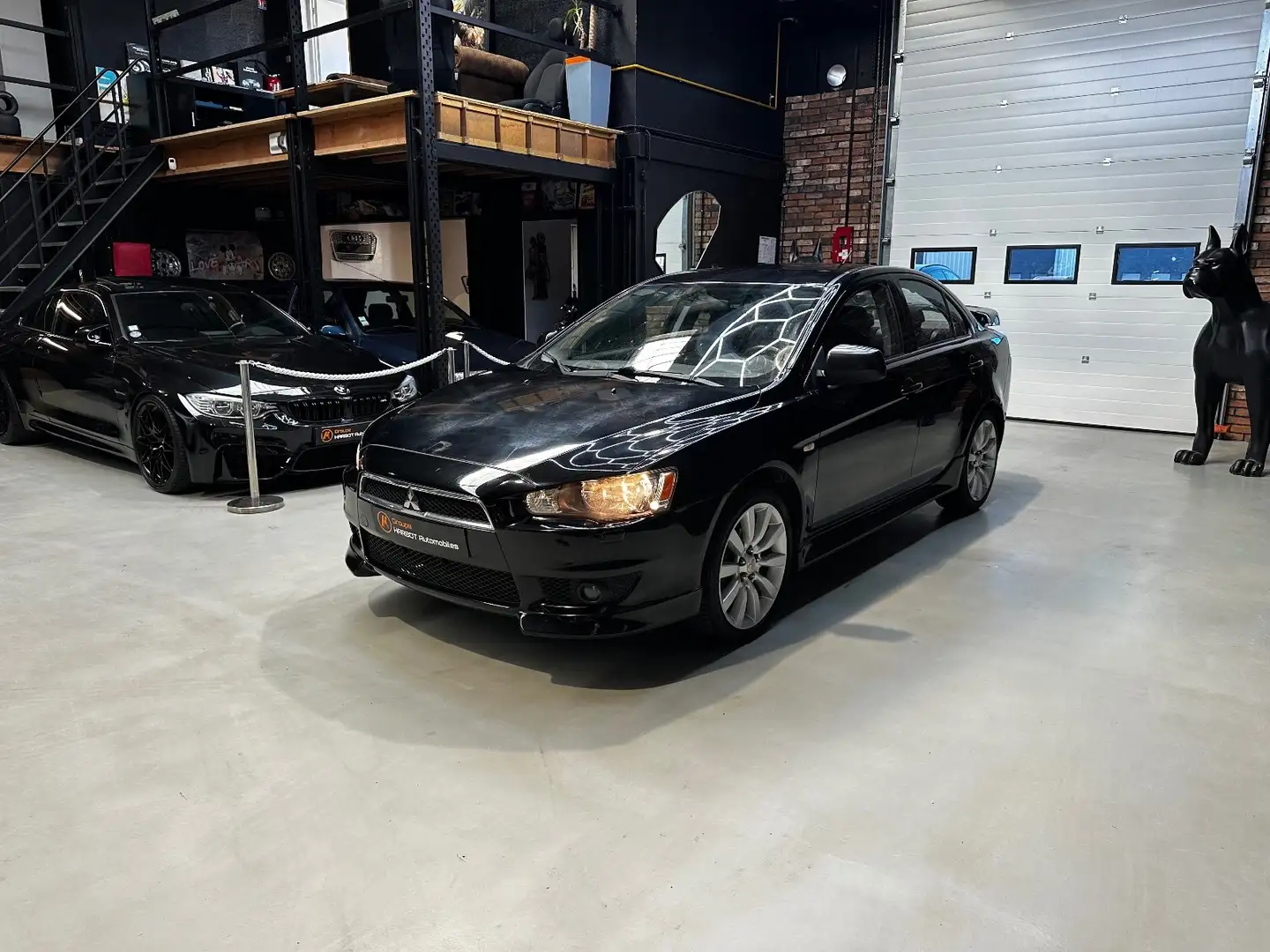 Mitsubishi Lancer 1.8 DOHC 140 INTENSE Schwarz - 1