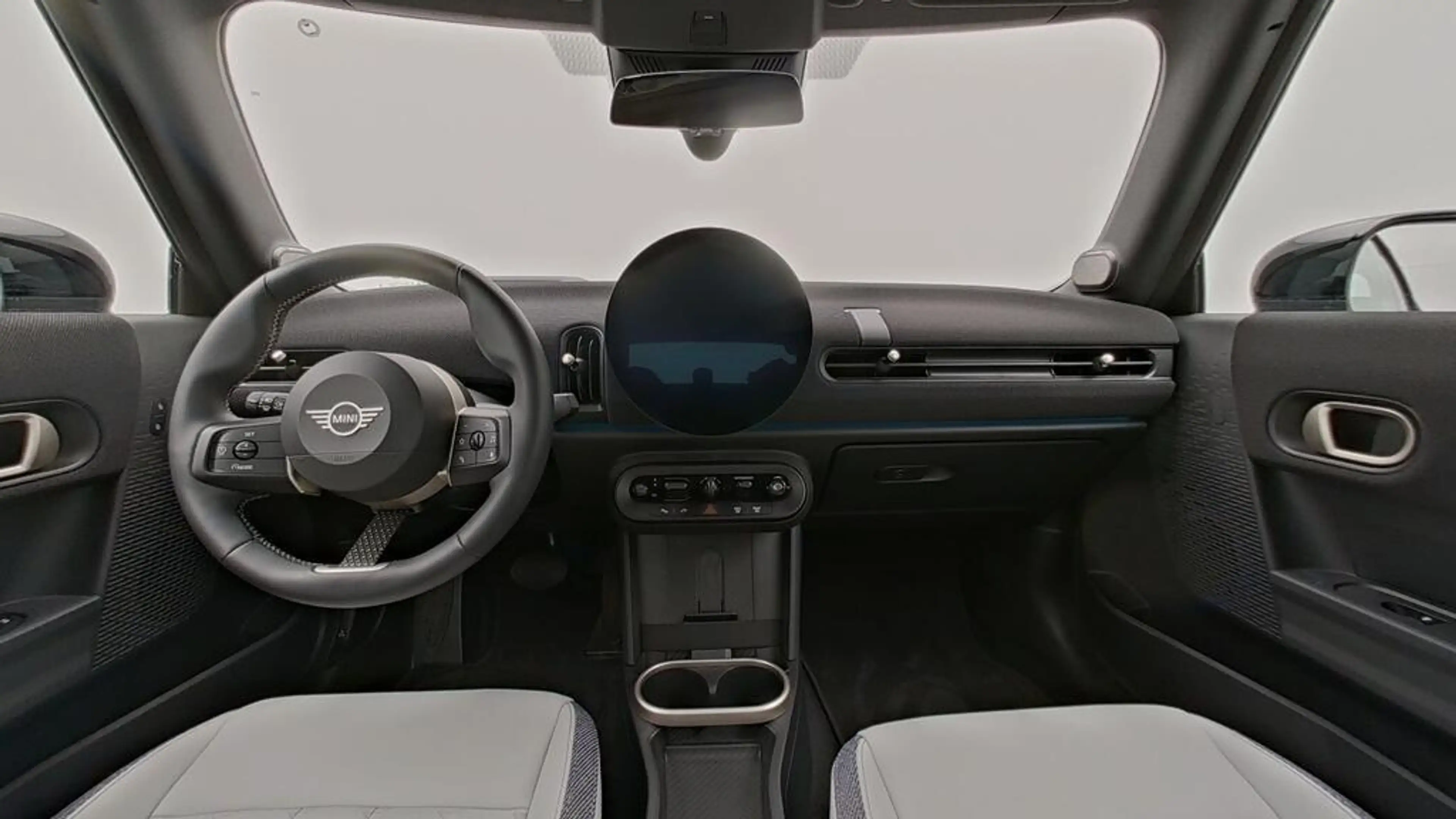 MINI Cooper C Cabrio Classic Trim — photo 13
