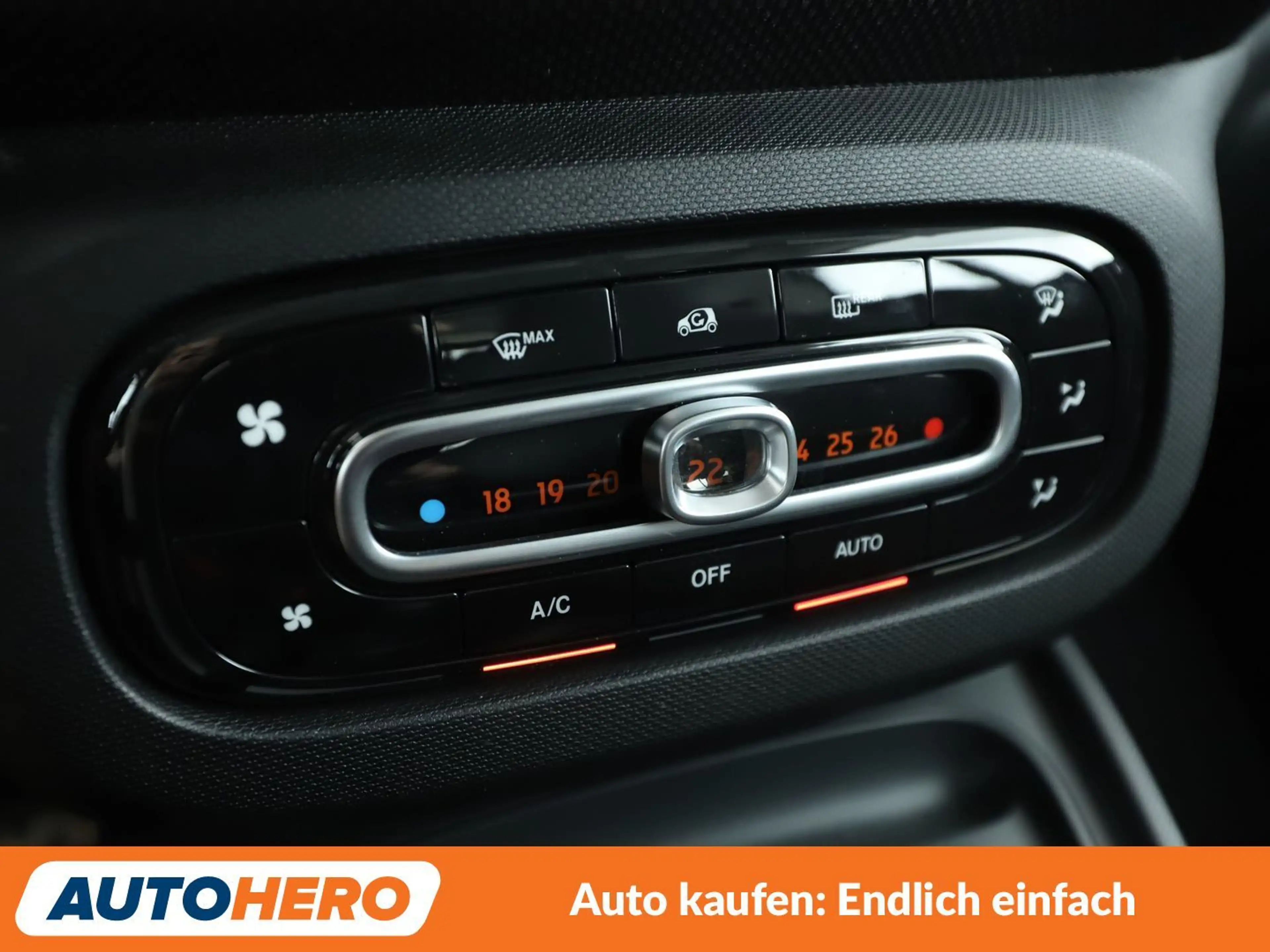 smart forTwo 0.9 Turbo Basis Prime Aut.*TEMPO*CAM*SHZ* — photo 23