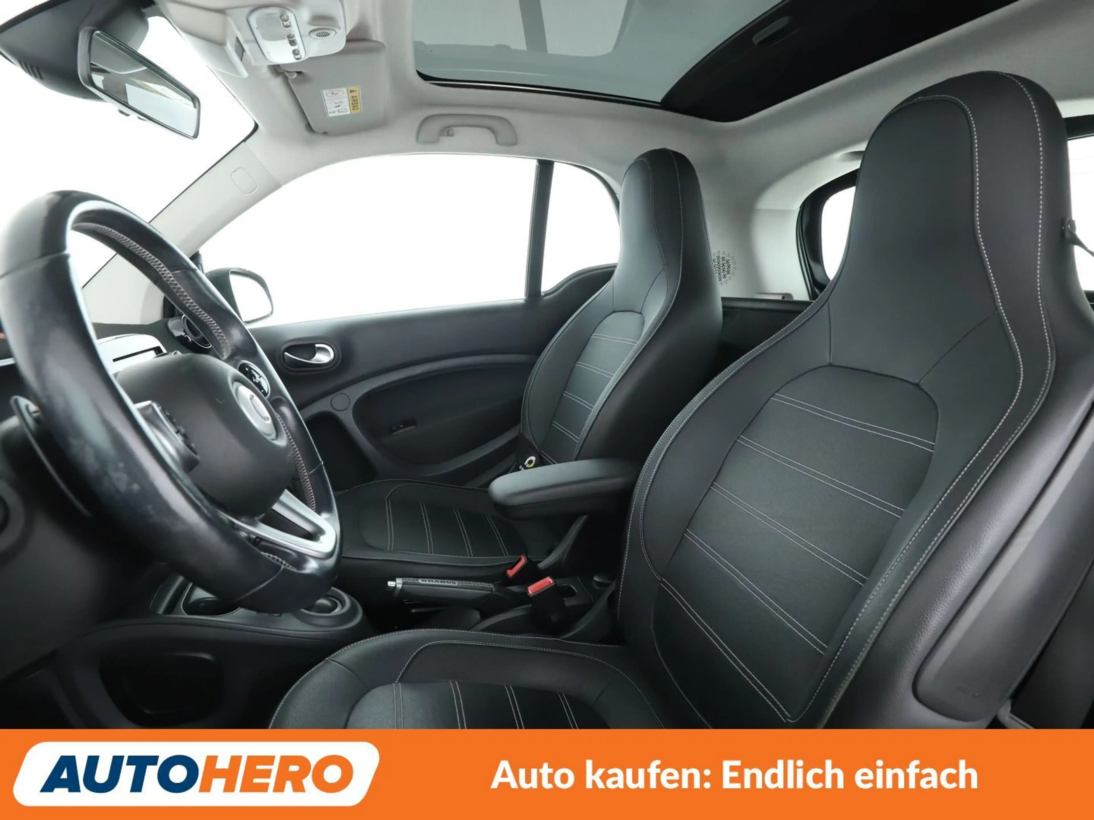 smart forTwo 0.9 Turbo Basis Prime Aut.*TEMPO*CAM*SHZ* — photo 10