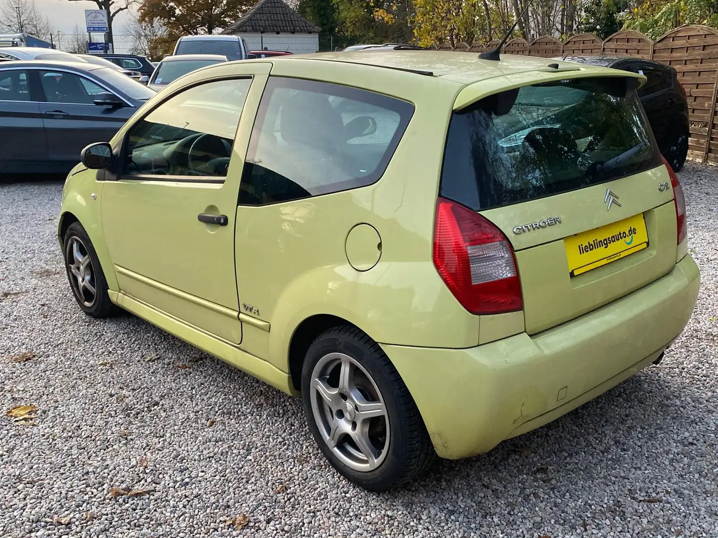 Citroen C2 VTR Plus Klimaautomatik TÜV 11/25 Allwetter Amarillo - 2