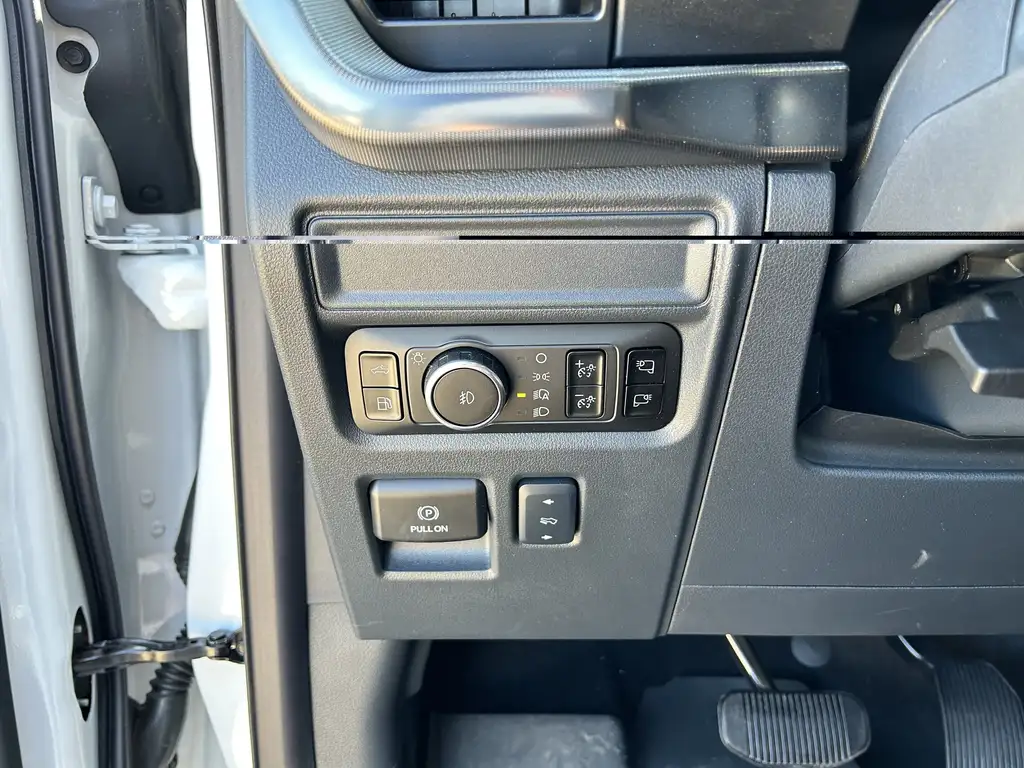2025 Ford F-150 SuperCrew Lariat SuperCrew 145 | 4X4 | 360 Camera | Remote S — photo 8