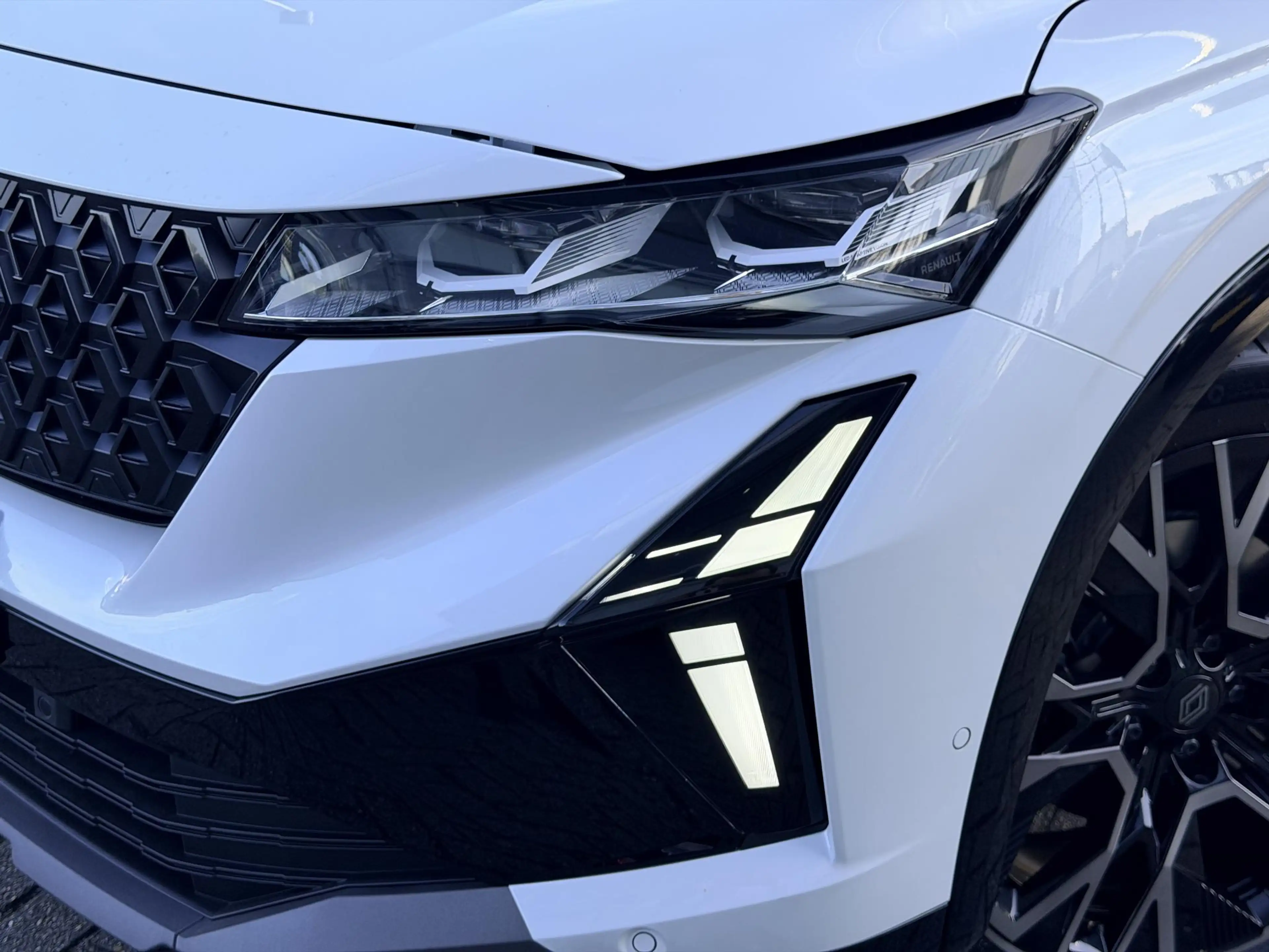 Renault Austral 1.2 E-Tech full hybrid 200 esprit Alpine | DEMO | — photo 21