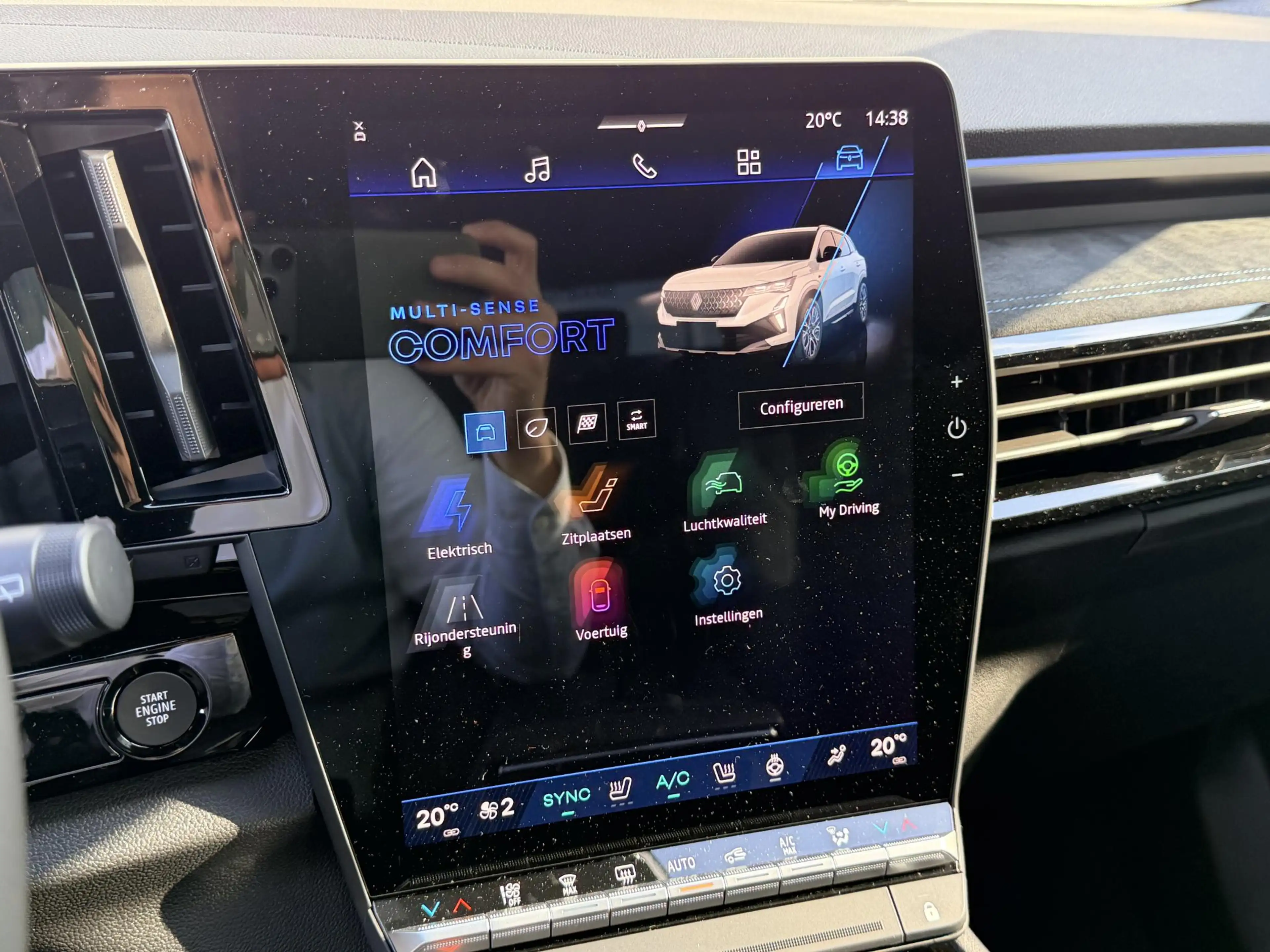 Renault Austral 1.2 E-Tech full hybrid 200 esprit Alpine | DEMO | — photo 26