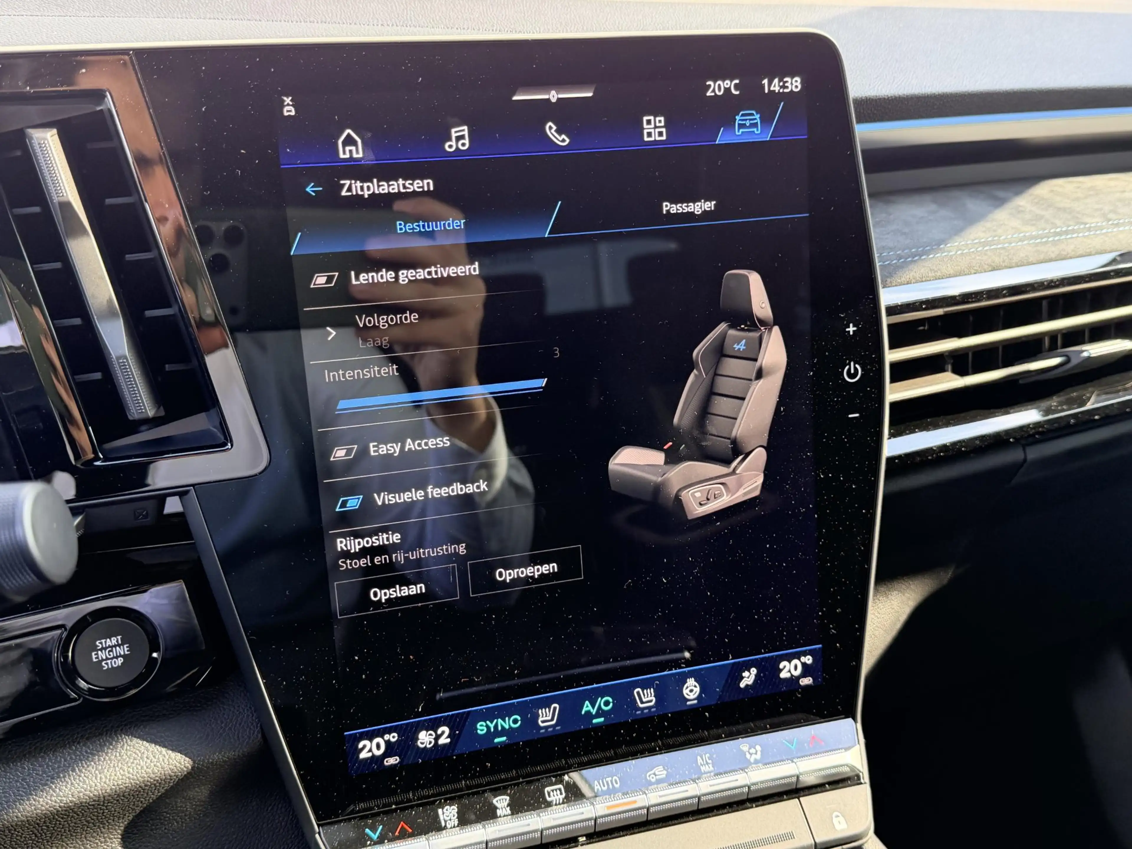 Renault Austral 1.2 E-Tech full hybrid 200 esprit Alpine | DEMO | — photo 25