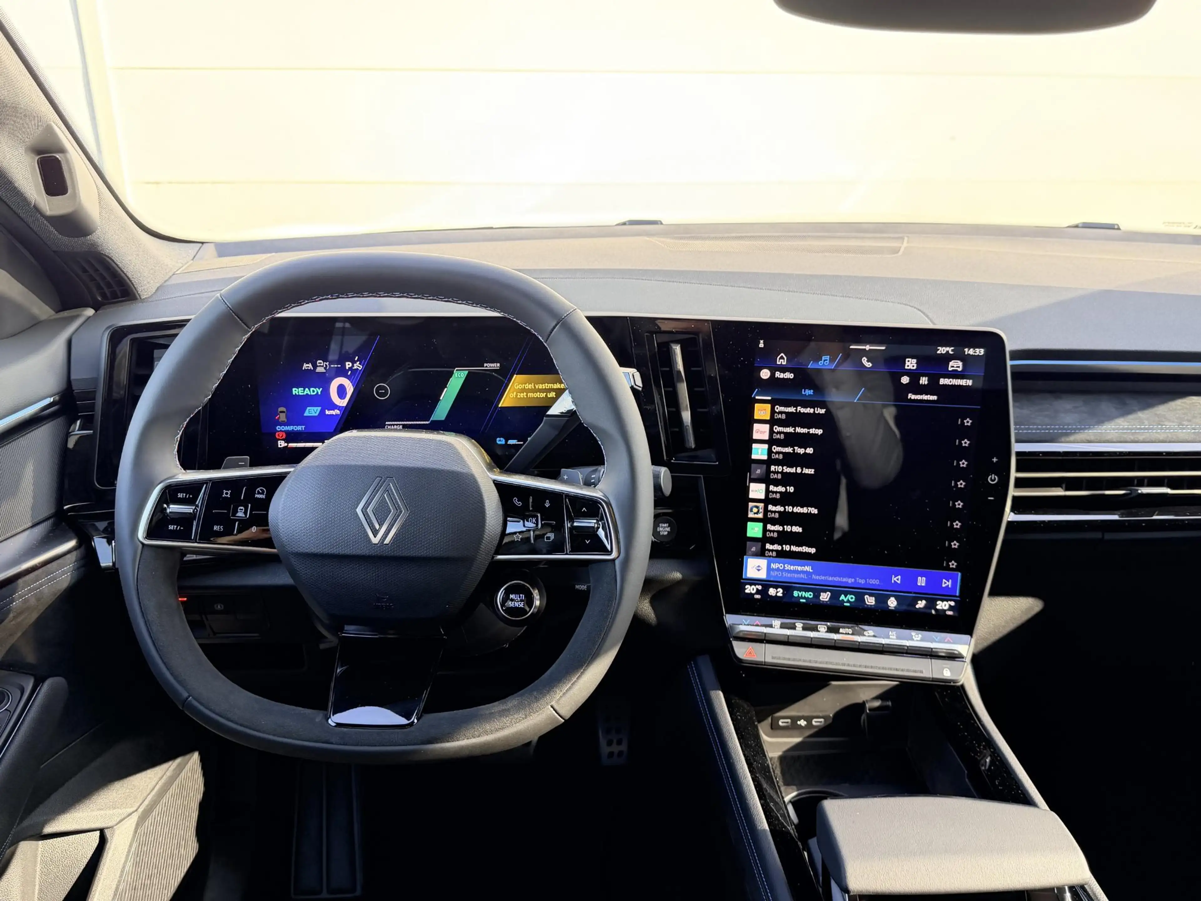 Renault Austral 1.2 E-Tech full hybrid 200 esprit Alpine | DEMO | — photo 5