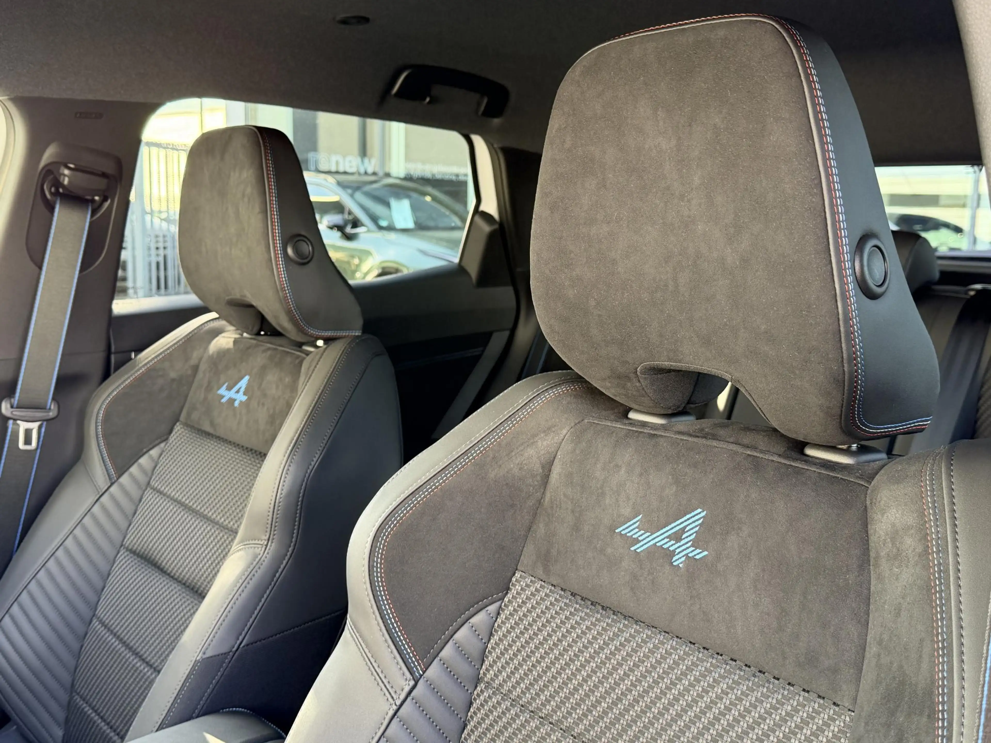 Renault Austral 1.2 E-Tech full hybrid 200 esprit Alpine | DEMO | — photo 23