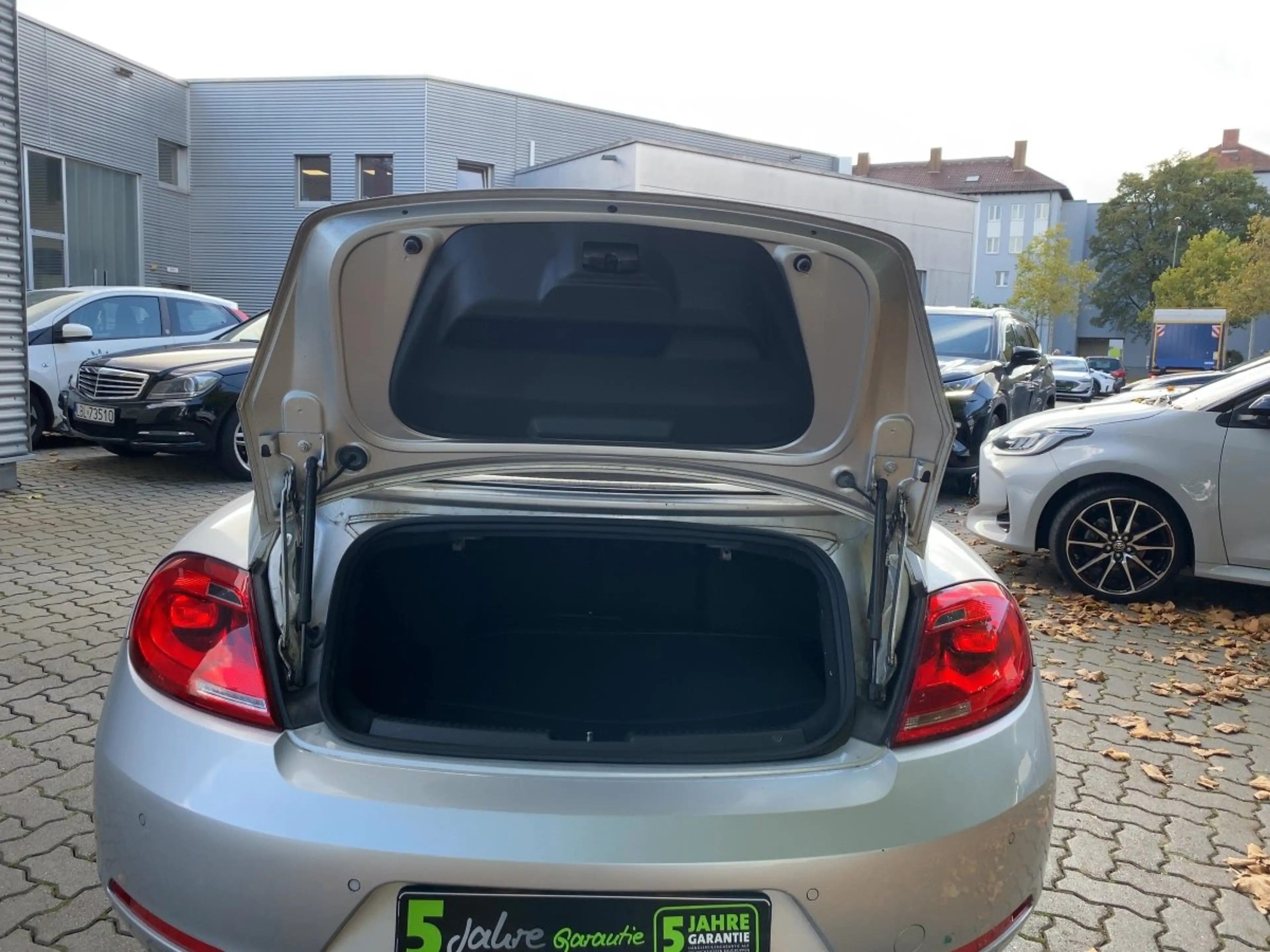 Volkswagen Beetle Cabriolet 1.2 TSI — photo 11