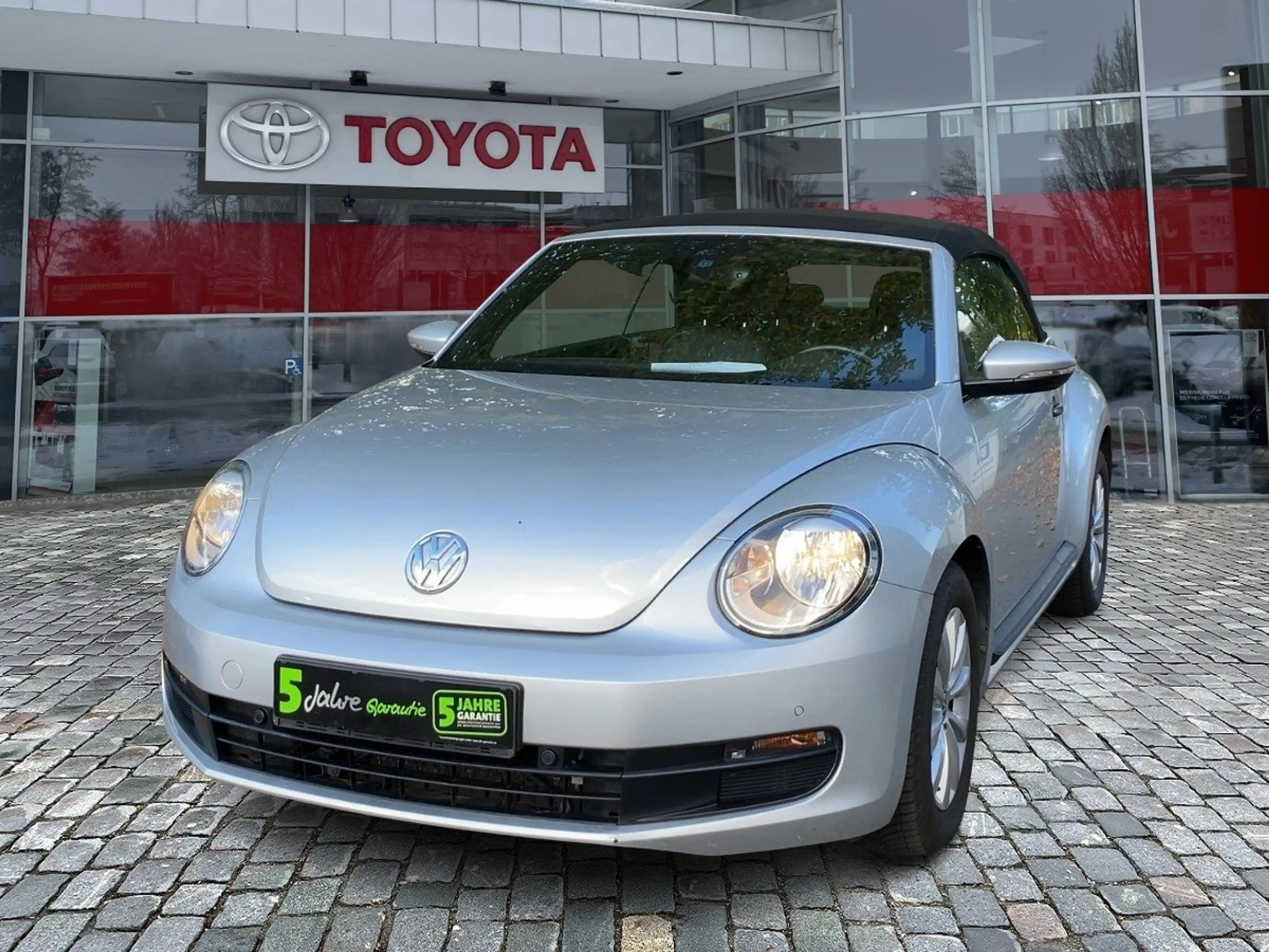 Volkswagen Beetle Cabriolet 1.2 TSI — photo 2