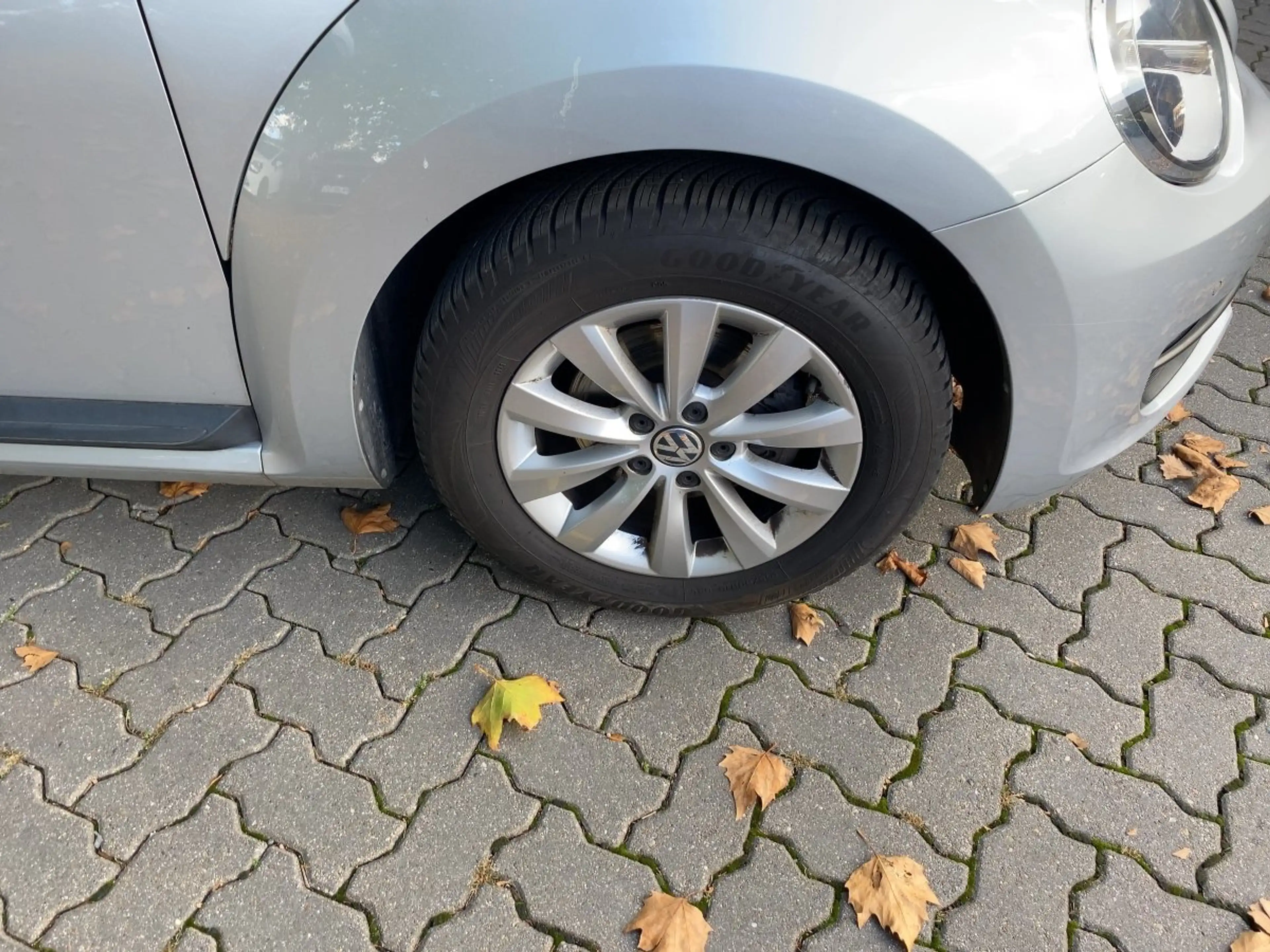 Volkswagen Beetle Cabriolet 1.2 TSI — photo 10