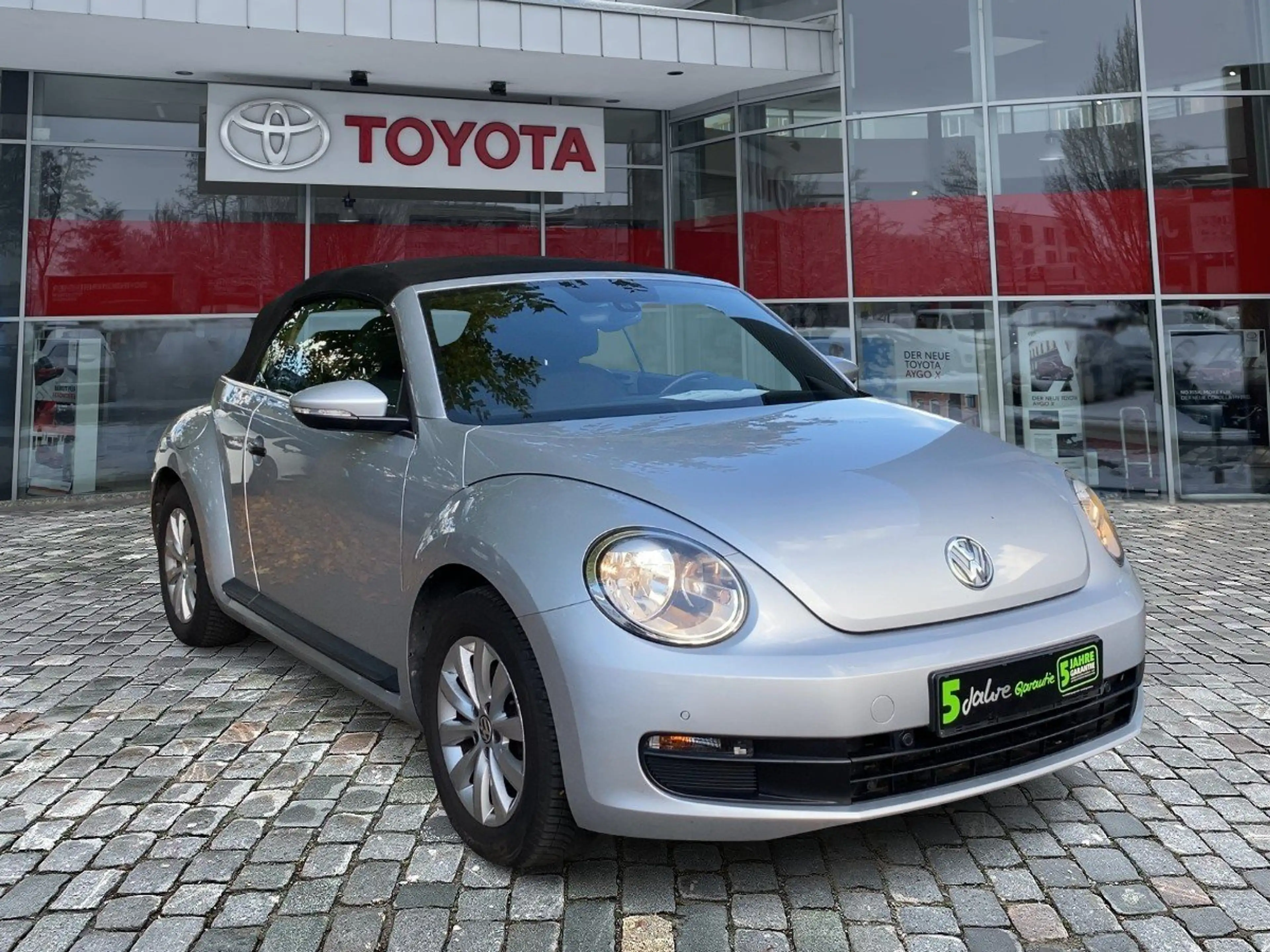 Volkswagen Beetle Cabriolet 1.2 TSI — photo 8