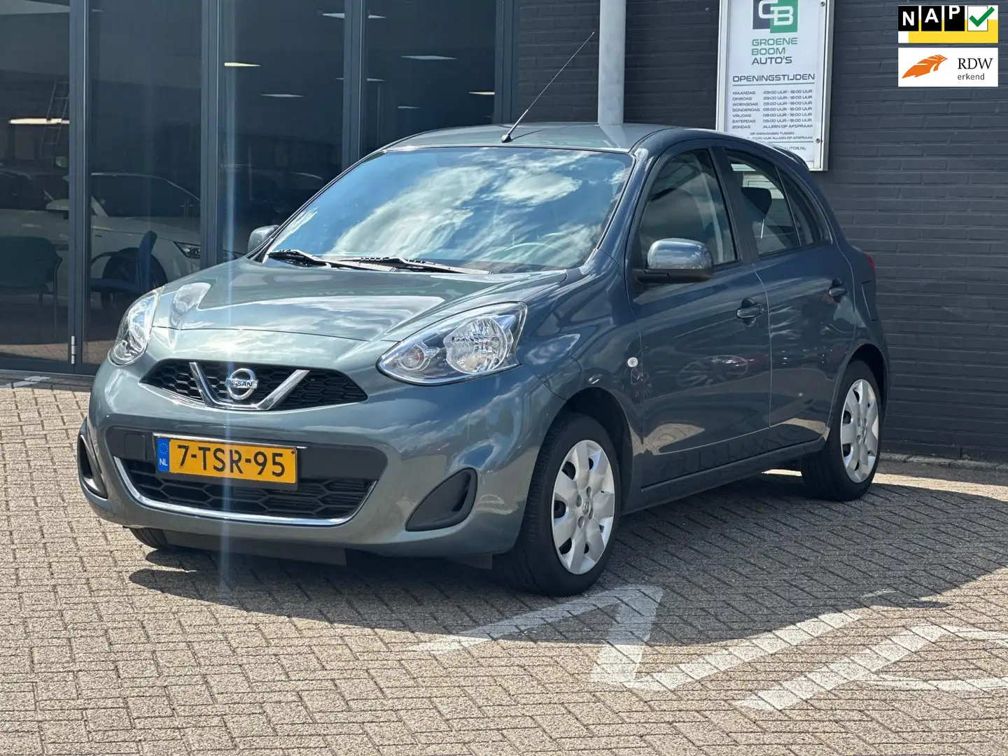 Nissan Micra 1.2 DIG-S Acenta/AIRCO/5-DRS/KM 105.000 NL-AUTO NA Grijs - 1