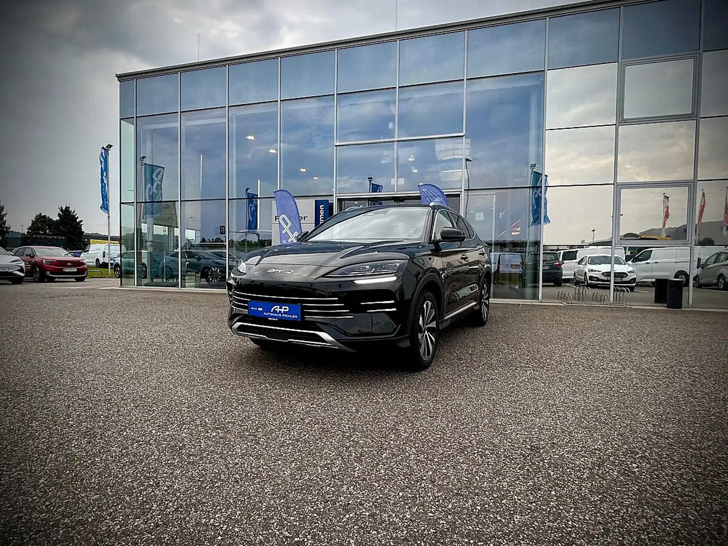 BYD Seal U DM-i PHEV 18,3kWh 218PS  Boost LEASING AKTION Schwarz - 2