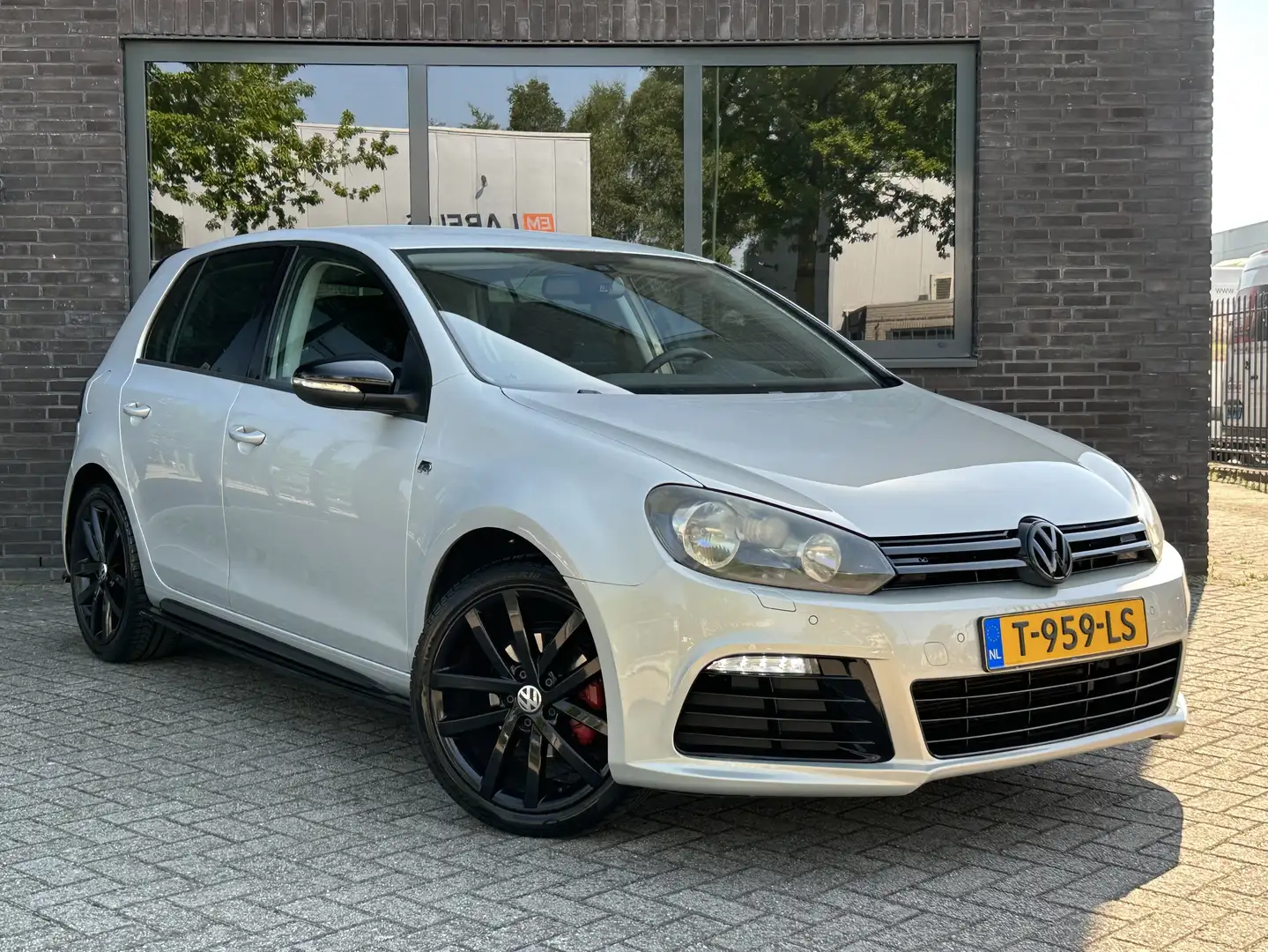 Volkswagen Golf 1.4 TSI Highline Grijs - 1