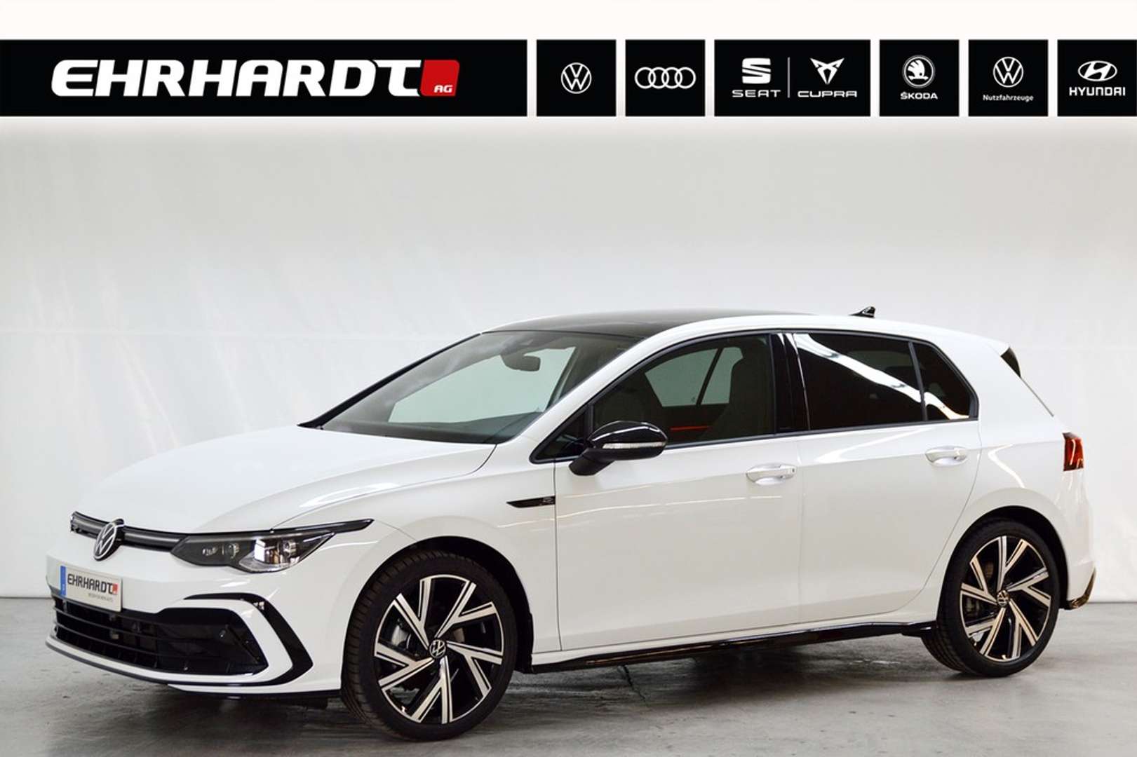 Volkswagen Golf nuo 409 €/ mėn Benzinas 2022m. Sedanas Mechaninė
