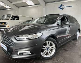 TITANIUM 2.0 TDCI BVA T.PANO DISTRIBUTION + ENTRETIEN OK GAR 12M