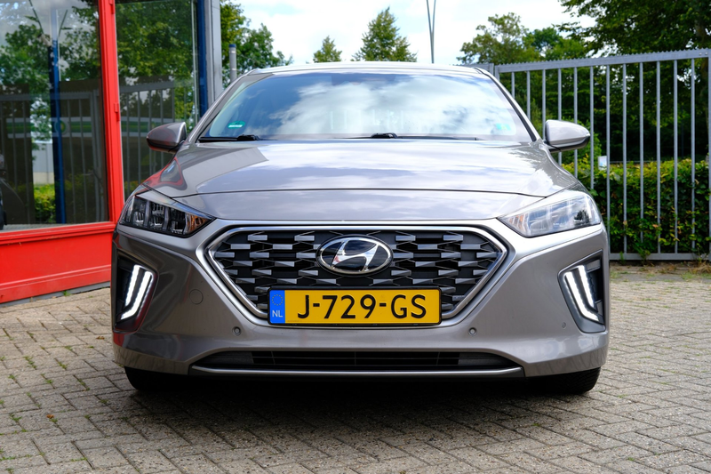 Hyundai IONIQ 1.6 GDi Comfort - Plus Aut. Navi|Cam|Clima|LMV — photo 7