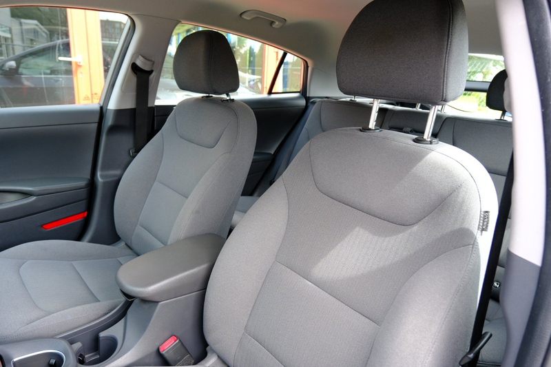 Hyundai IONIQ 1.6 GDi Comfort - Plus Aut. Navi|Cam|Clima|LMV — photo 25