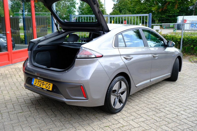 Hyundai IONIQ 1.6 GDi Comfort - Plus Aut. Navi|Cam|Clima|LMV — photo 9