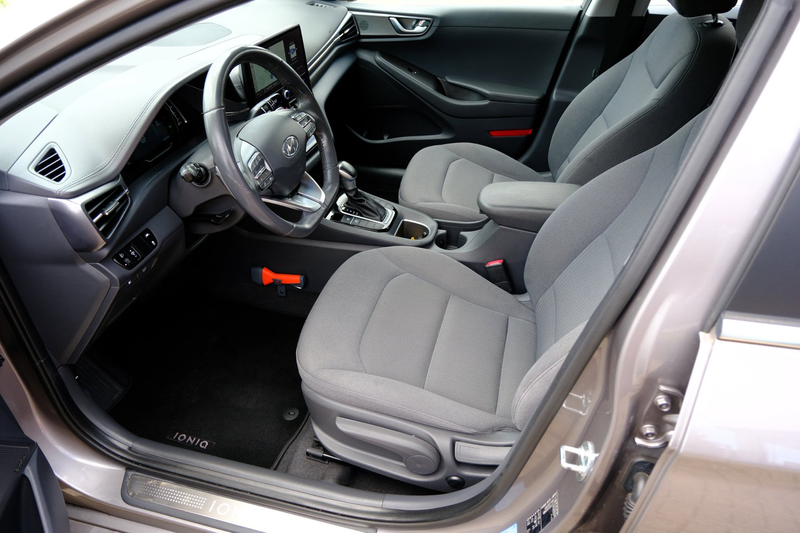 Hyundai IONIQ 1.6 GDi Comfort - Plus Aut. Navi|Cam|Clima|LMV — photo 2