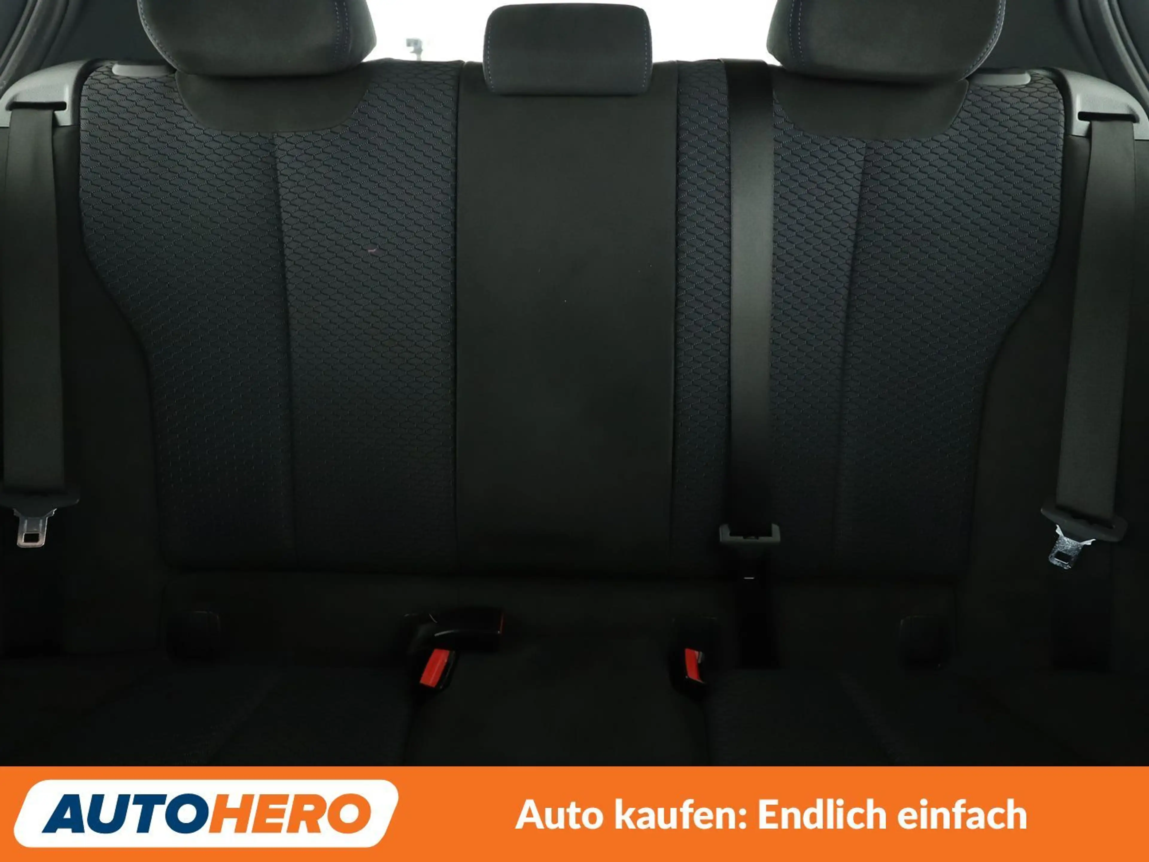 BMW 140 M140i Aut.*LED*TEMPO*PDC*SHZ* — photo 15