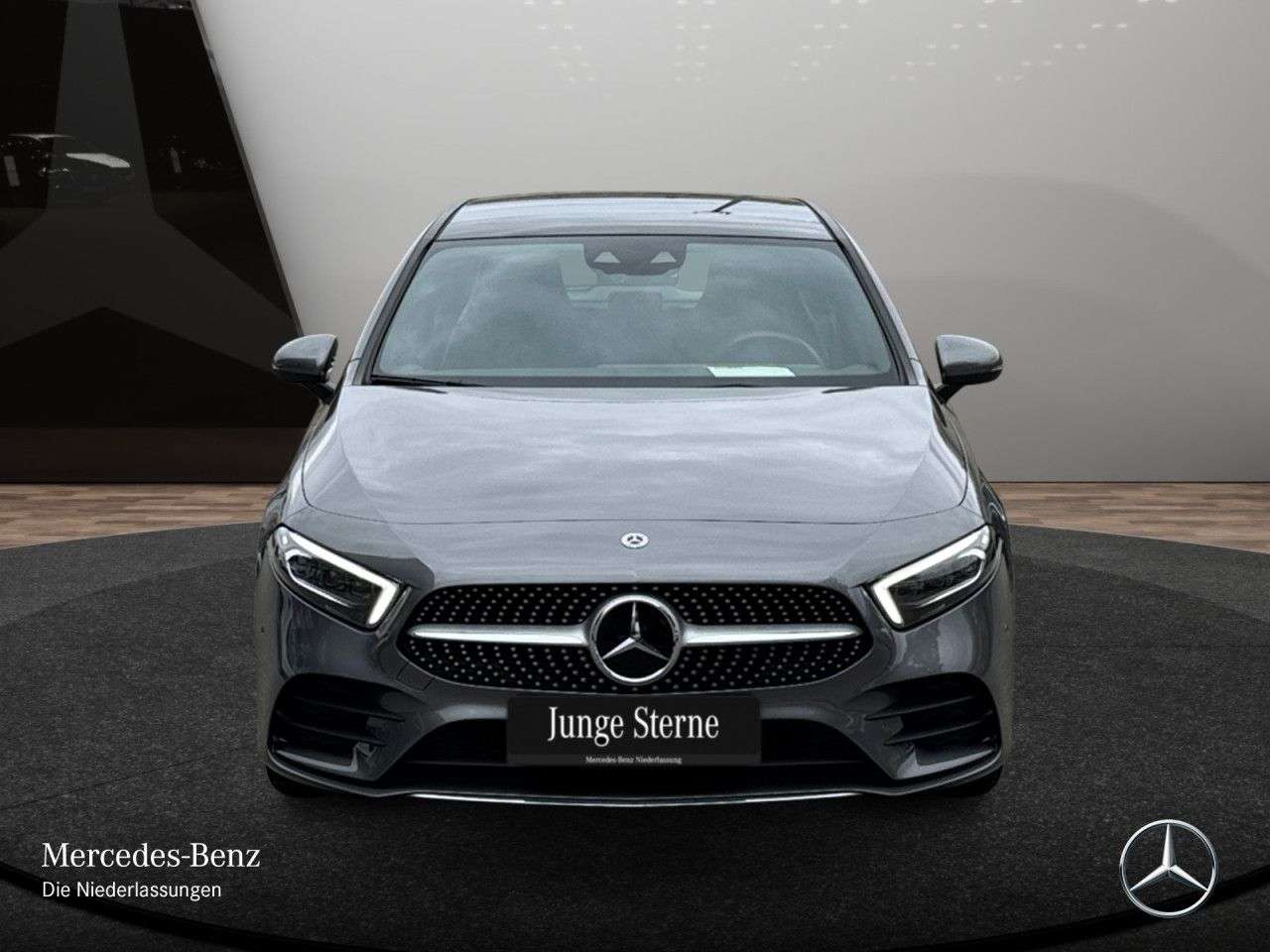 Mercedes-Benz A 220