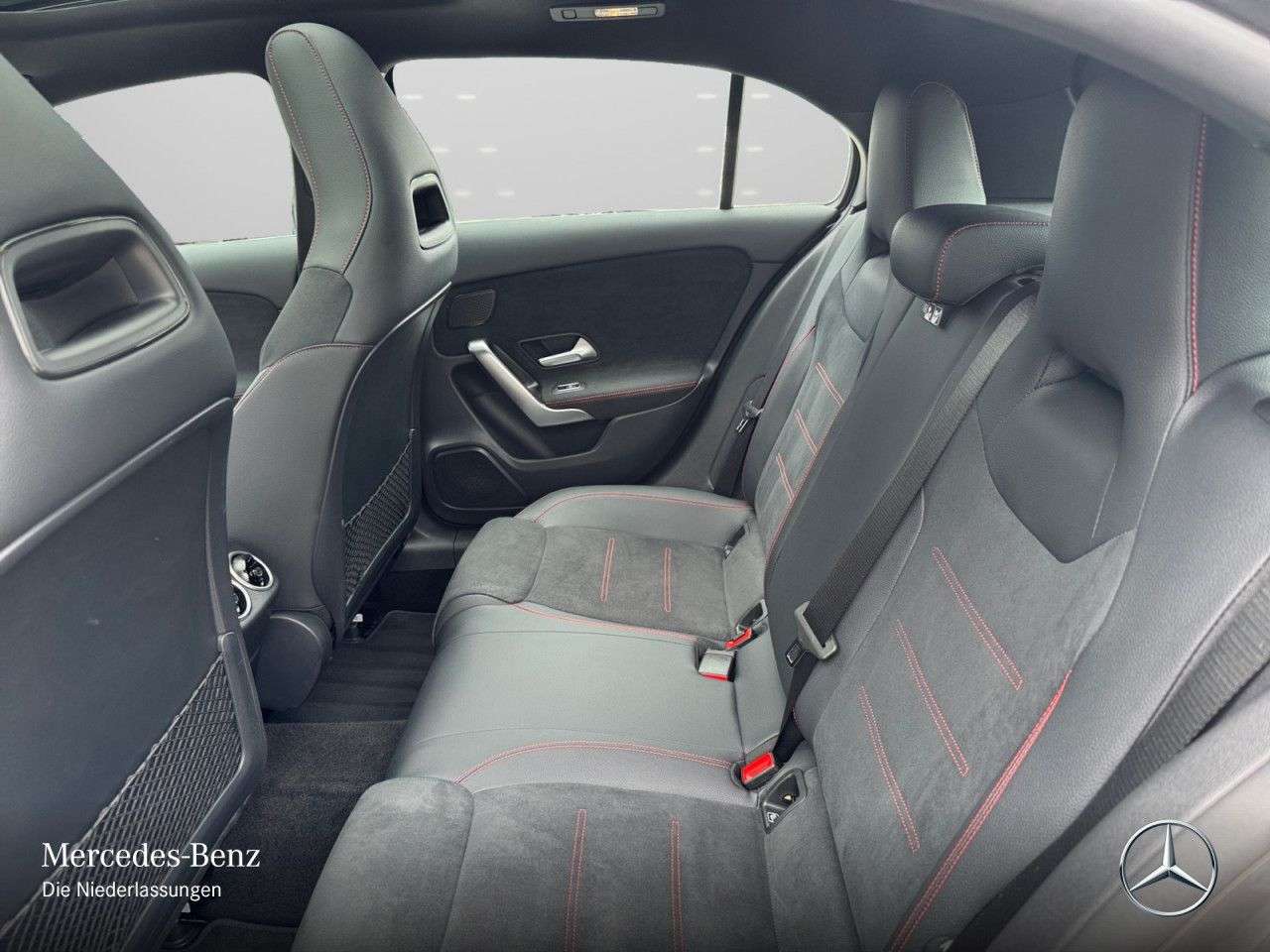 Mercedes-Benz A 220