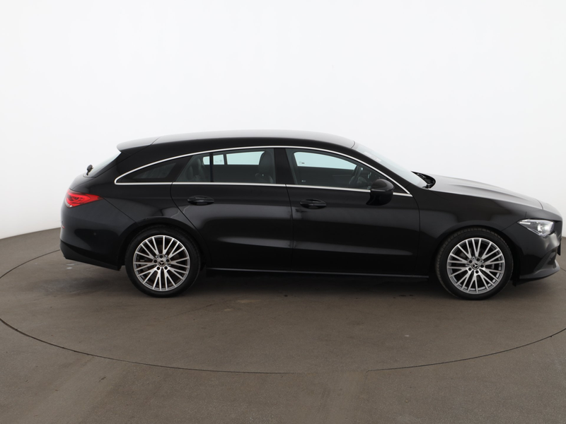 Mercedes-Benz CLA 200 d SB Progressive Aut LED LEDER NAVI SITZHZ — photo 4
