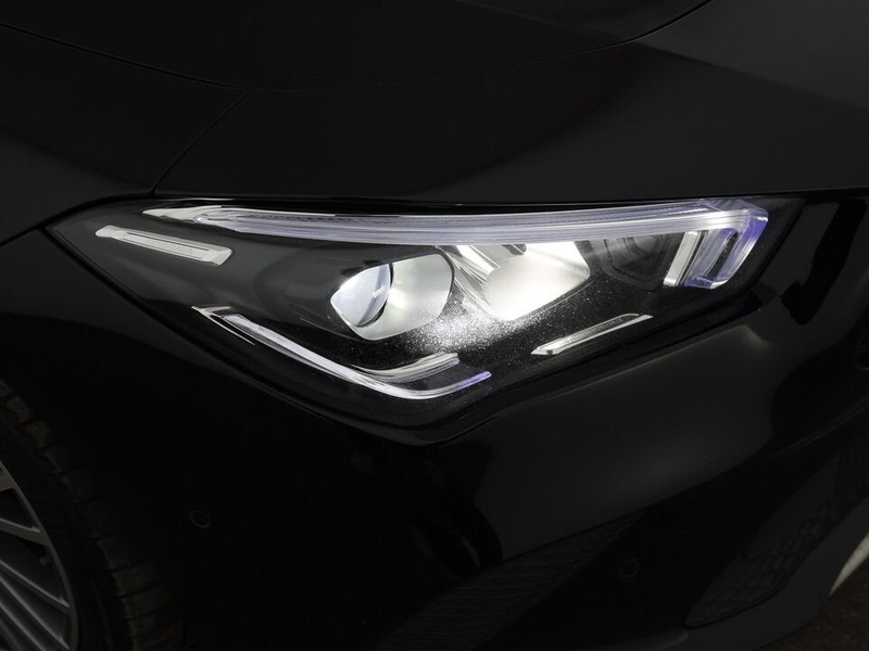 Mercedes-Benz CLA 200 d SB Progressive Aut LED LEDER NAVI SITZHZ — photo 10