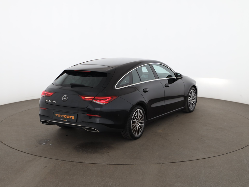Mercedes-Benz CLA 200 d SB Progressive Aut LED LEDER NAVI SITZHZ — photo 3