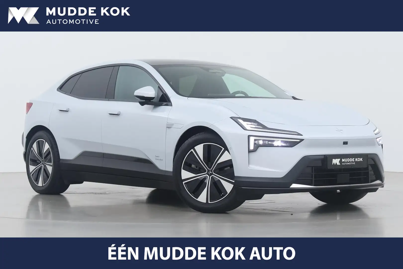 Polestar 4 Long Range Dual motor 100 kWh | Plus | Pilot | Pan Silver - 1