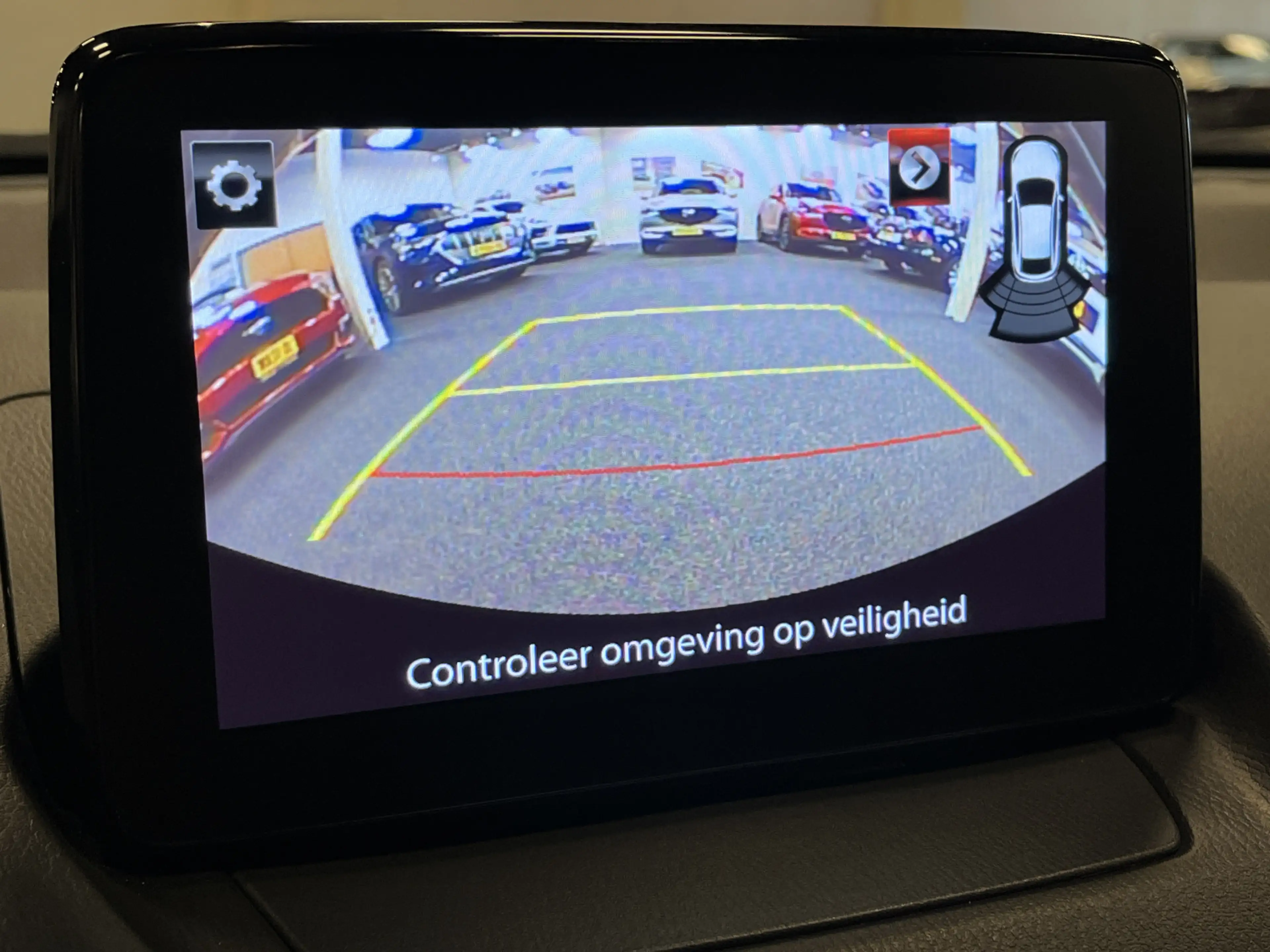 Mazda 2 1.5i SkyActiv-G GT-Luxury 90PK Leder Navi DAB+ Cam — photo 22