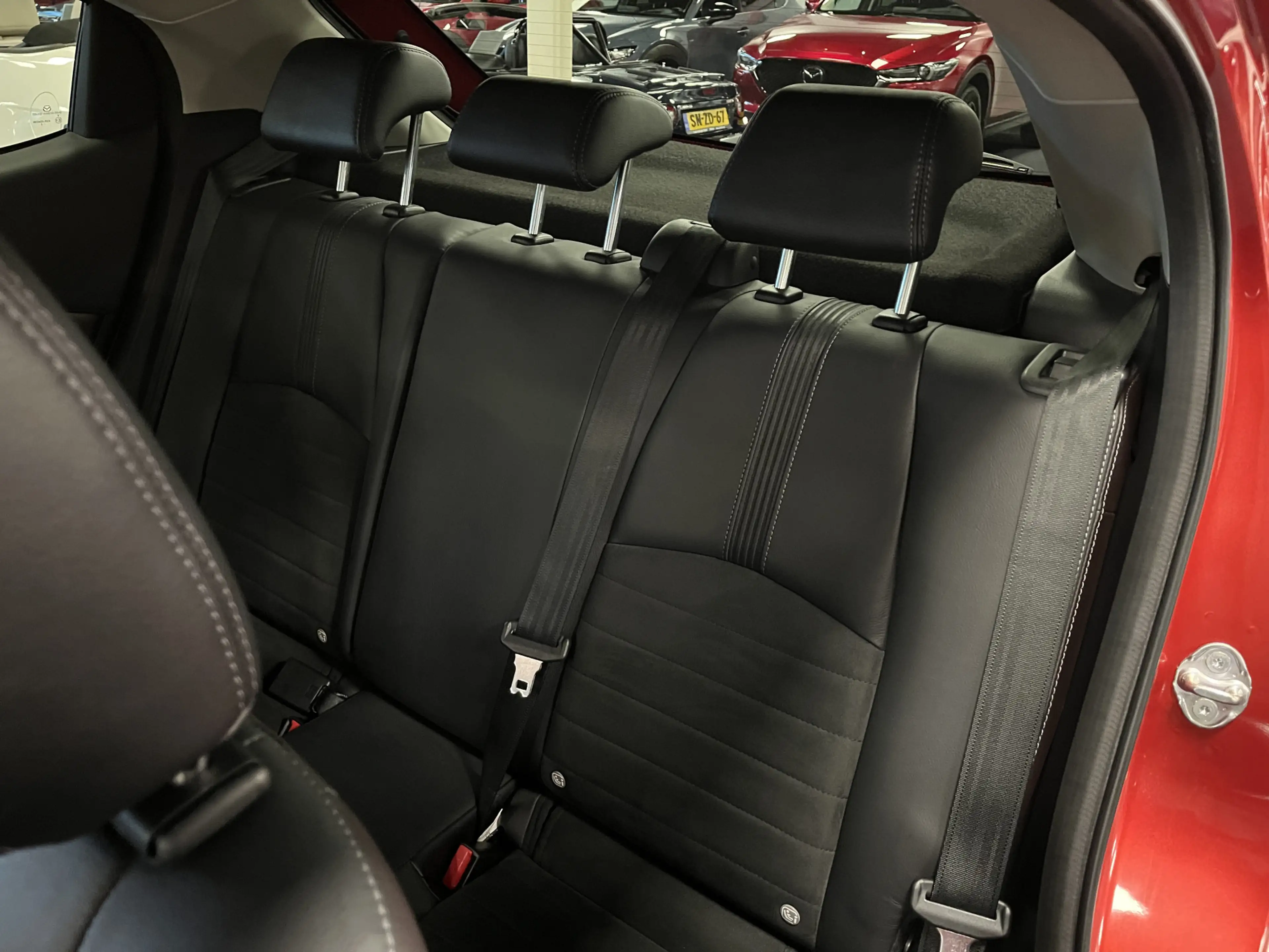 Mazda 2 1.5i SkyActiv-G GT-Luxury 90PK Leder Navi DAB+ Cam — photo 20