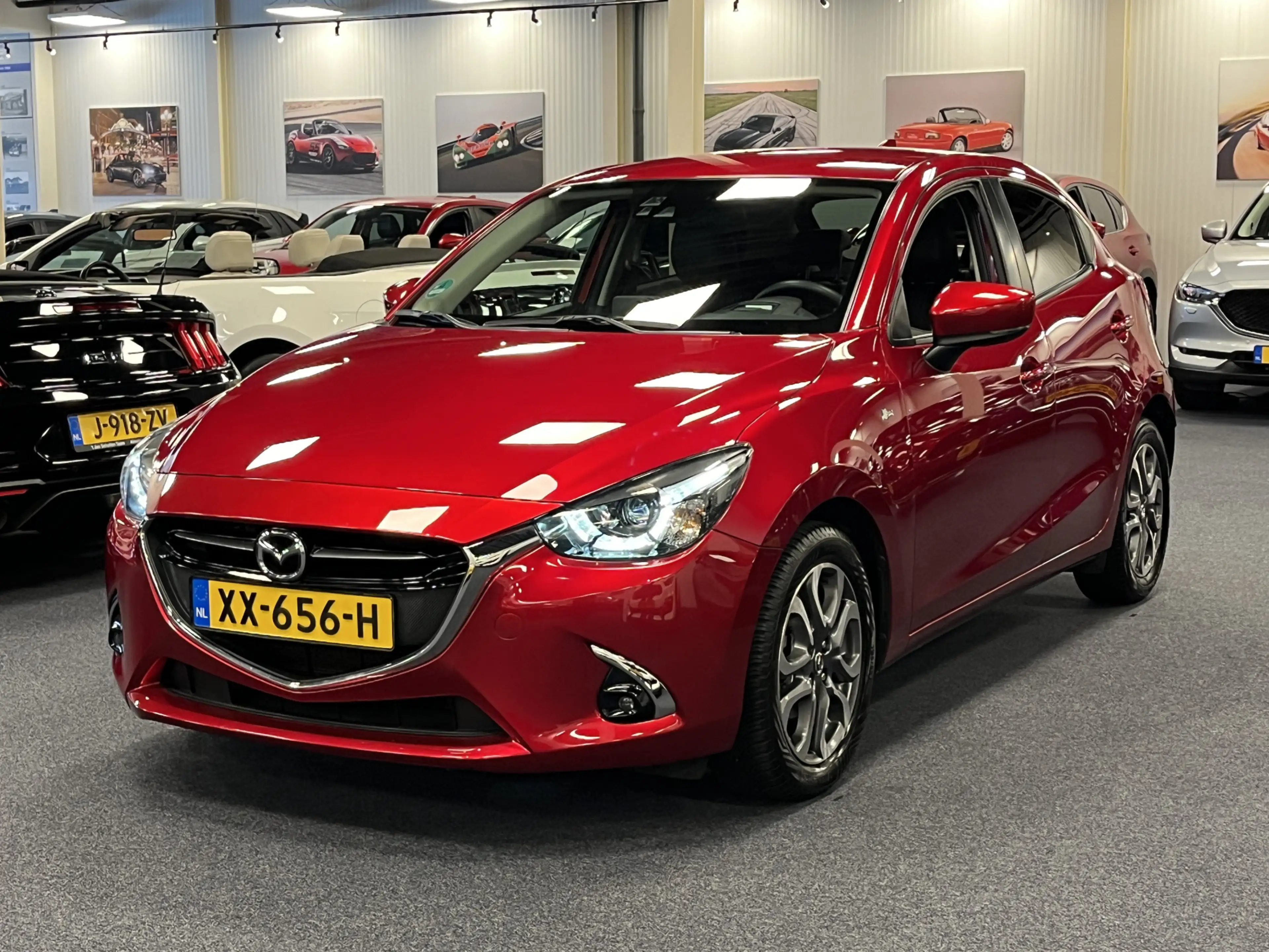 Mazda 2 1.5i SkyActiv-G GT-Luxury 90PK Leder Navi DAB+ Cam — photo 9