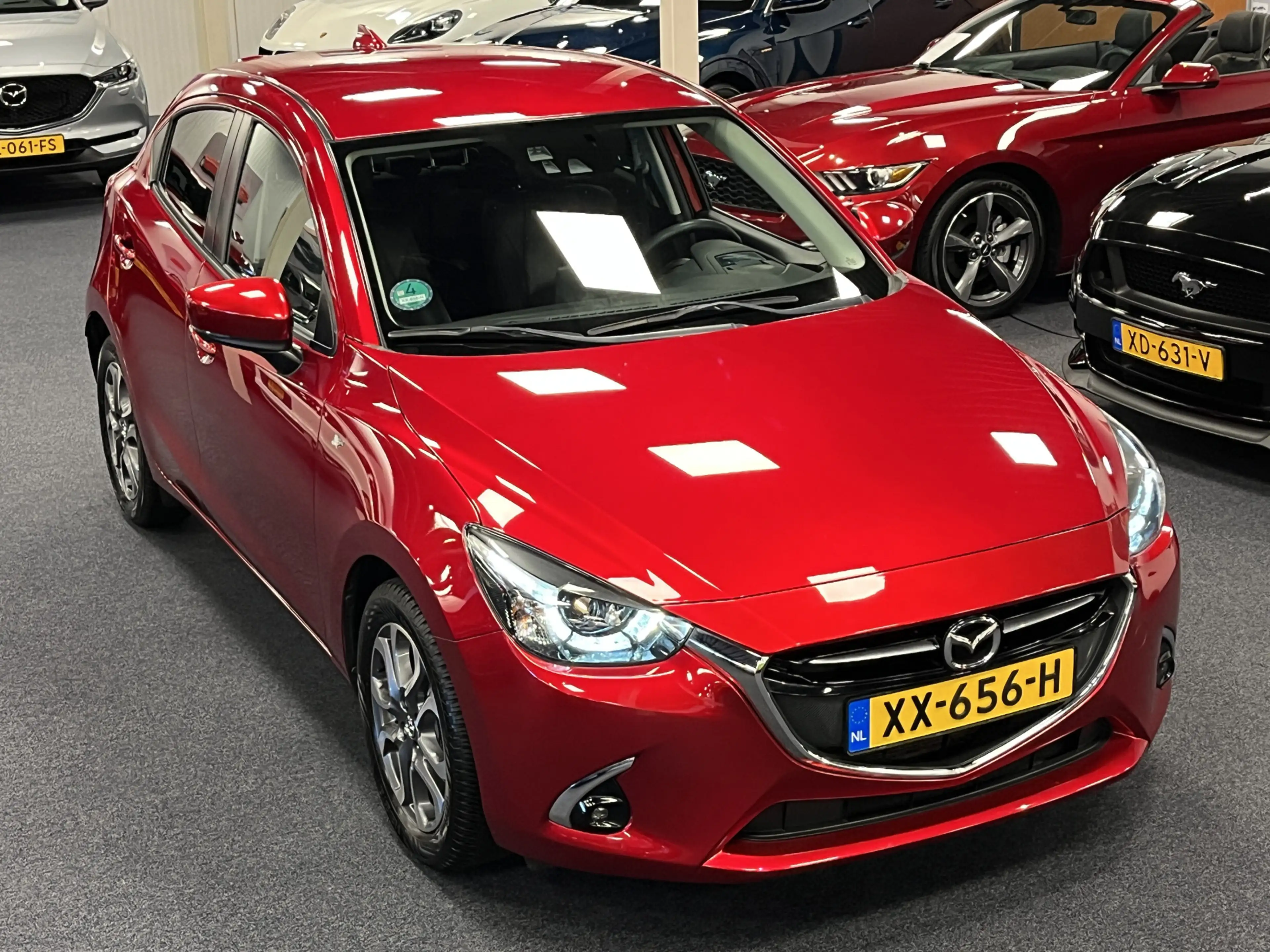 Mazda 2 1.5i SkyActiv-G GT-Luxury 90PK Leder Navi DAB+ Cam — photo 4