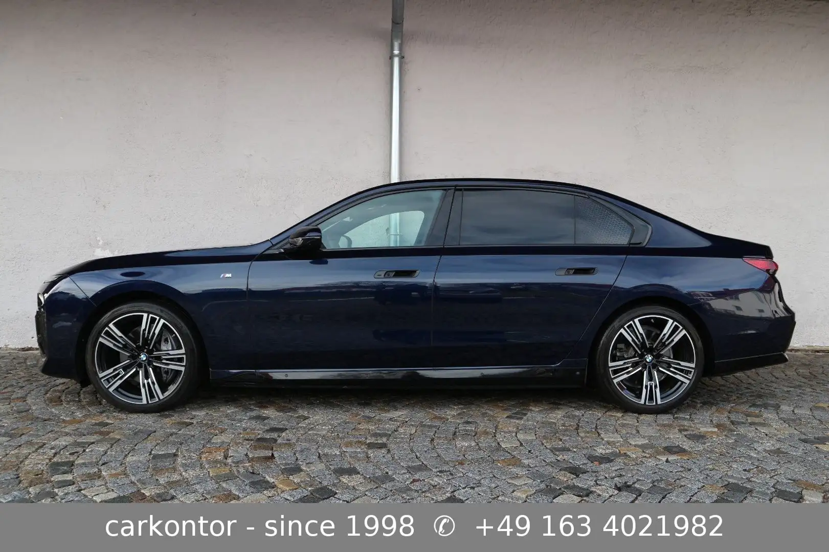 BMW i7 xDr. 60 *M SPORT*21 ZOLL*THEATRE*INDIVIDUAL* Blau - 2