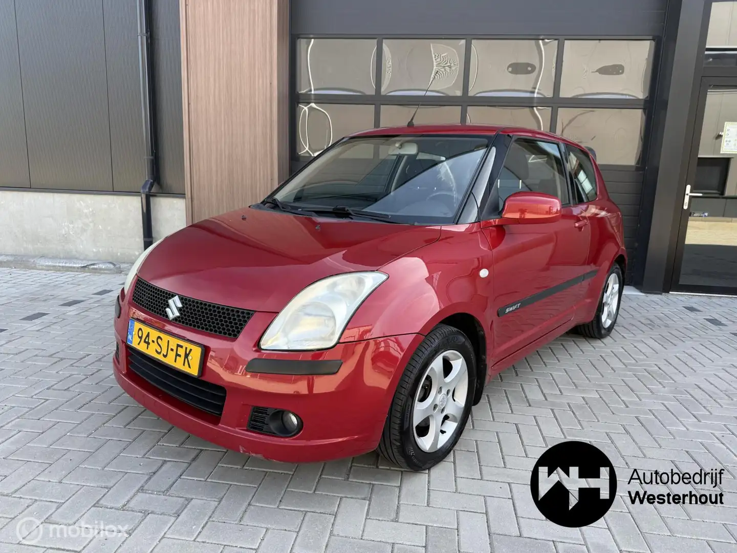Suzuki Swift 1.3 Exclusive NWE APK AIRCO NAP Key-less Rot - 2