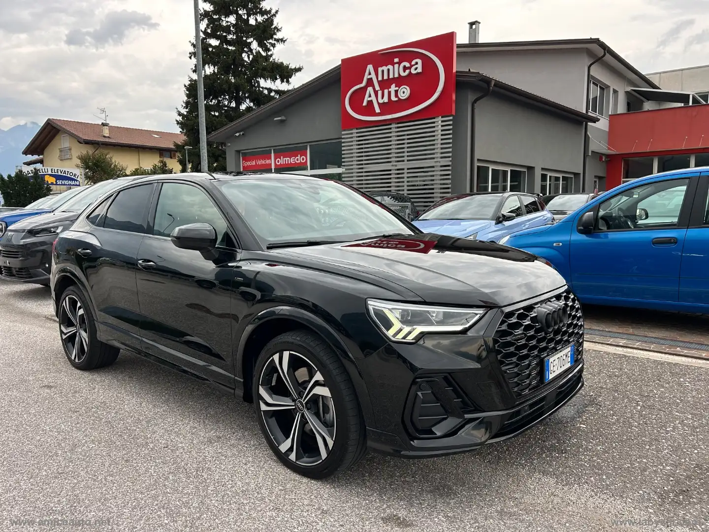 Audi Q3 SPB 40 TDI qu. S tr. S line edition Nero - 2