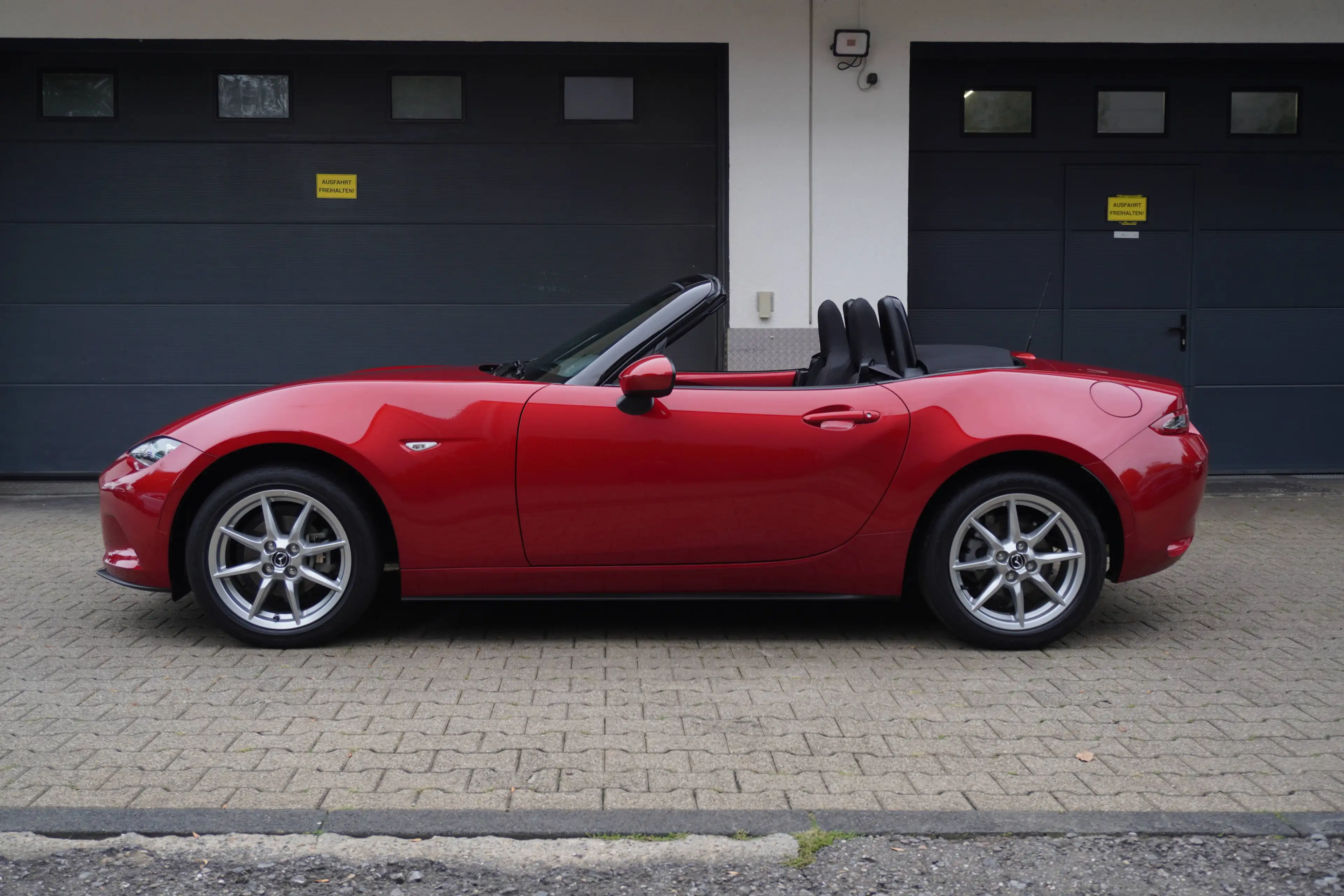 Mazda MX-5 Center-Line 1.5 KLIMA+NAVI+ALU+TEMPOMAT+1.Hand+Org.16.Tkm — photo 7
